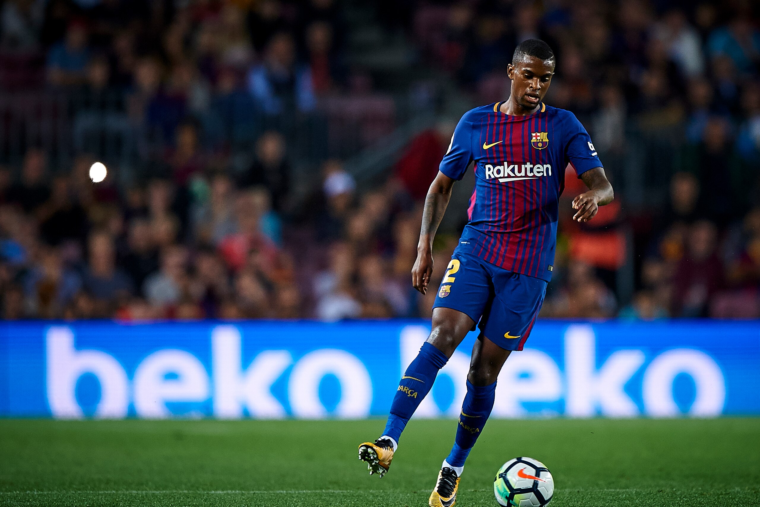 BARCELONA, SPAIN - OCTOBER 21:  Nelson Semedo of Barcelona in action during the La Liga match between Barcelona and Malaga at Camp Nou on October 21, 2017 in Barcelona, Spain.  (Photo by fotopress/Getty Images)