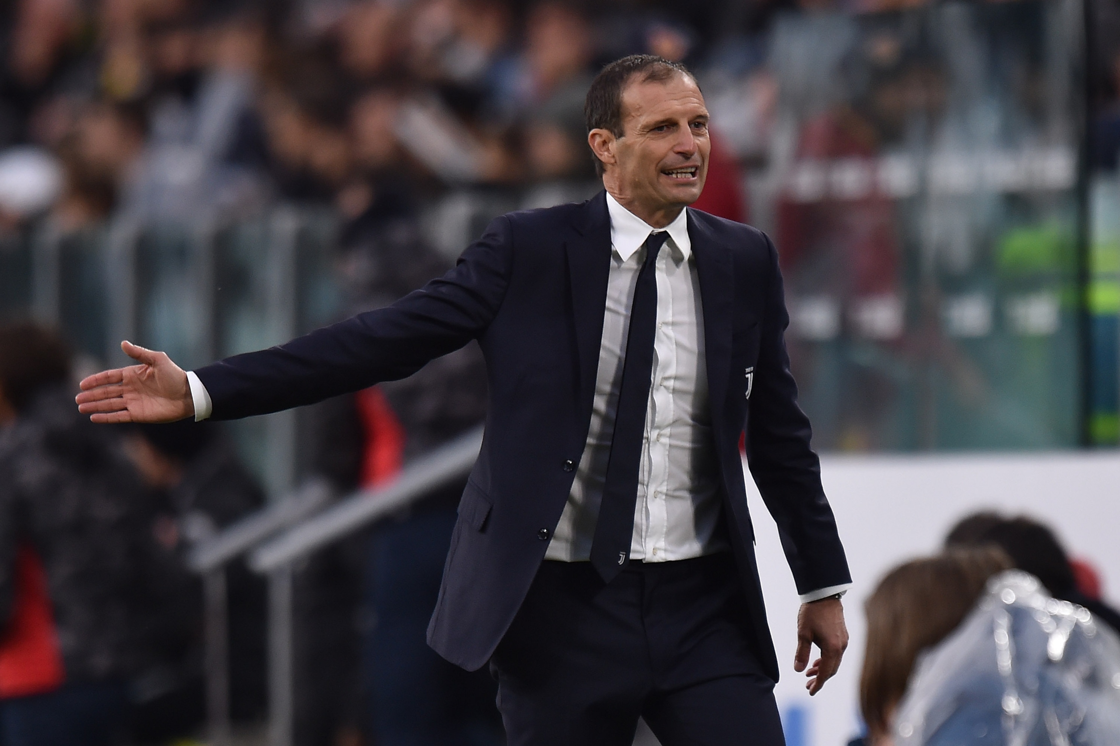TURIN, ITALY - NOVEMBER 05:  Head coach Massimiliano Allegri of Juventus reacts during the Serie A match between Juventus and Benevento Calcio on November 5, 2017 in Turin, Italy.  (Photo by Tullio M. Puglia/Getty Images)