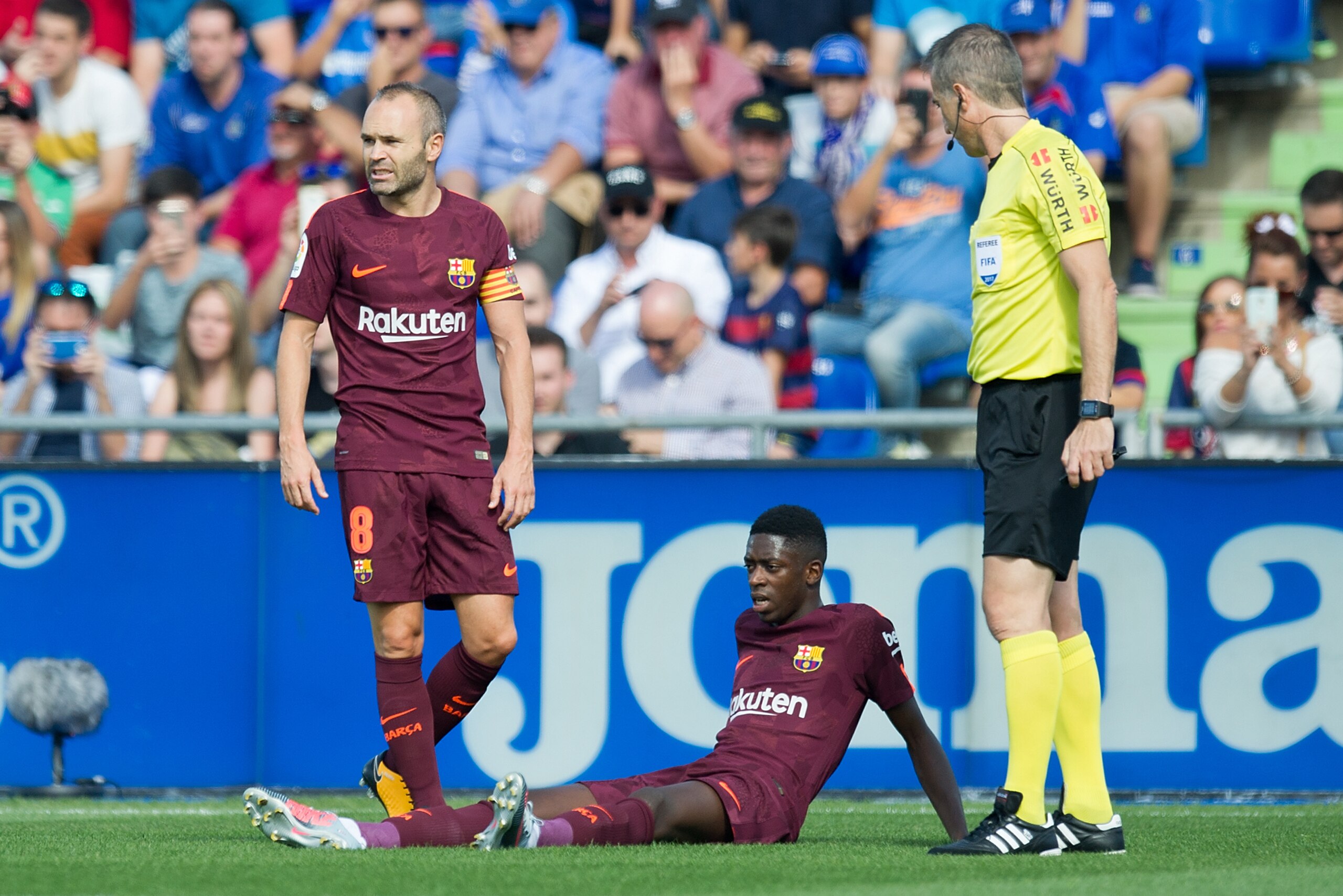 GETAFE, SPAIN - SEPTEMBER 16: Ousmane Dembele of FC Barcelona lies injured during the La Liga match between Getafe and Barcelona at Coliseum Alfonso Perez on September 16, 2017 in Getafe, Spain. (Photo by Denis Doyle/Getty Images)