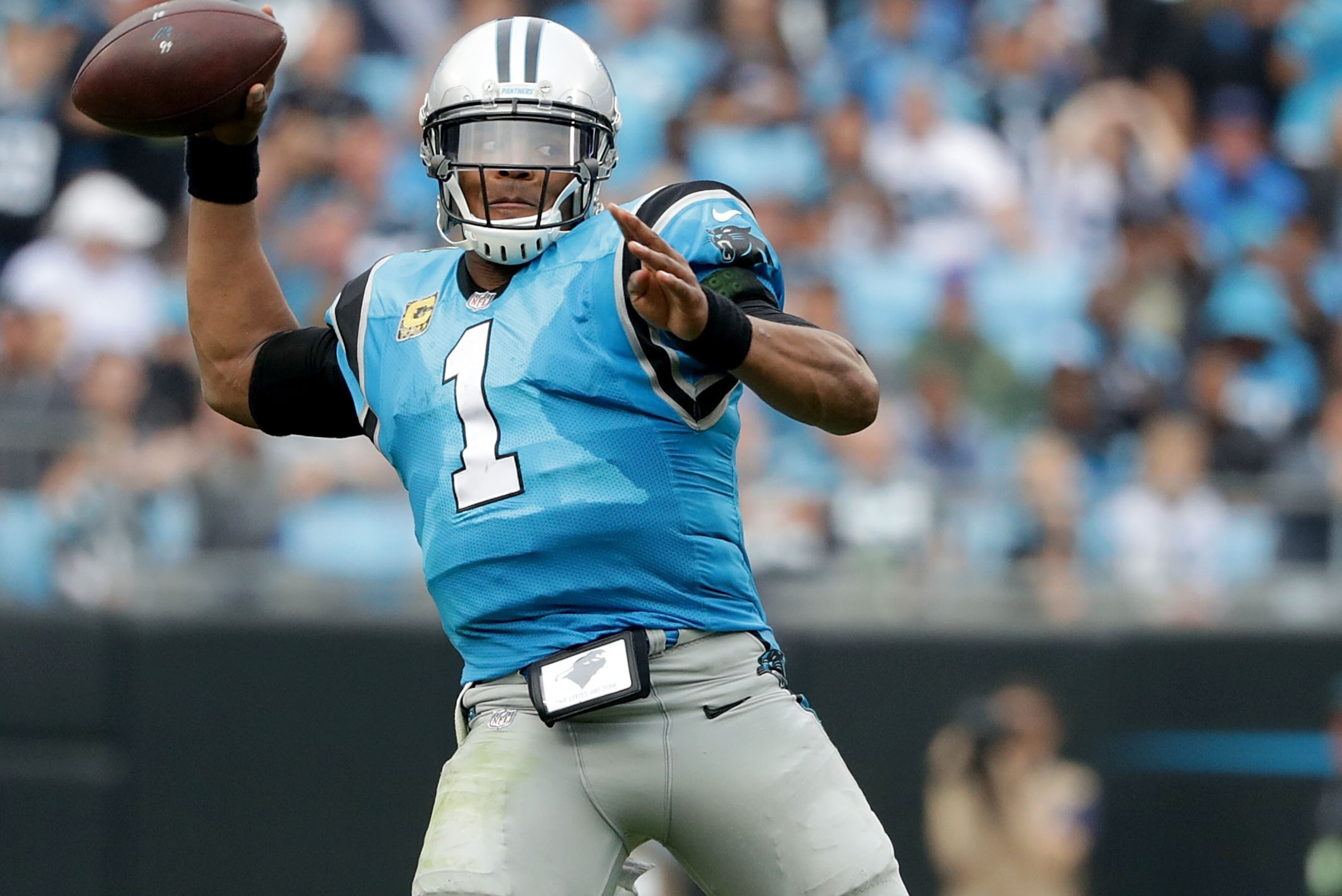 CHARLOTTE, NC - NOVEMBER 05: Cam Newton #1 of the Carolina Panthers throws a pass against the Atlanta Falcons in the second half during their game at Bank of America Stadium on November 5, 2017 in Charlotte, North Carolina.  (Photo by Streeter Lecka/Getty