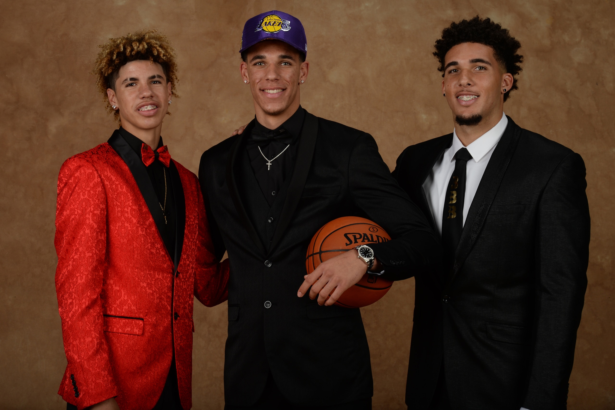 BROOKLYN, NY - JUNE 22:  LaMelo Ball and LiAngelo Ball pose for a portrait with Lonzo Ball after being drafted number two overall to the  Los Angeles Lakers during the 2017 NBA Draft on June 22, 2017 at Barclays Center in Brooklyn, New York. NOTE TO USER: