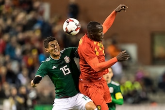 (L-R) Hector Moreno of Mexico, Romelu Lukaku of Belgium during the friendly match between Belgium and Mexico on November 10, 2017 at the Koning Boudewijn stadium in Brussels, Belgium.(Photo by VI Images via Getty Images)