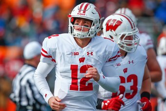 CHAMPAIGN, IL - OCTOBER 28: Alex Hornibrook #12 of the Wisconsin Badgers is seen during the game against the Illinois Fighting Illini at Memorial Stadium on October 28, 2017 in Champaign, Illinois. (Photo by Michael Hickey/Getty Images)