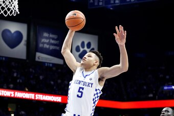 LEXINGTON, KY - NOVEMBER 10:  Kevin Knox #5 of the Kentucky Wildcats dunks the ball against the Utah Valley Wolverines at Rupp Arena on November 10, 2017 in Lexington, Kentucky.  (Photo by Andy Lyons/Getty Images)