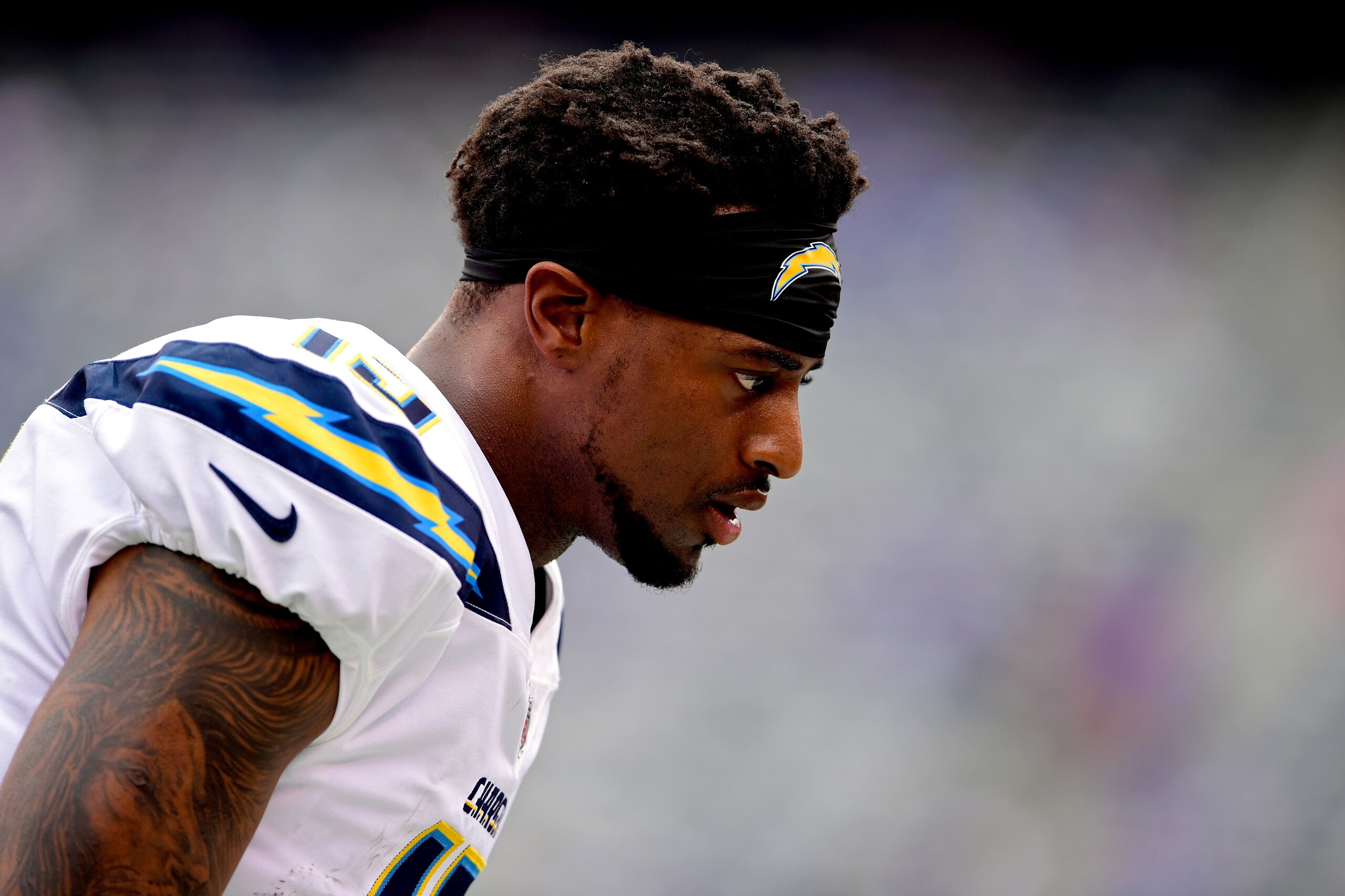 EAST RUTHERFORD, NJ - OCTOBER 08:  Dontrelle Inman #15 of the Los Angeles Chargers warms up prior to an NFL game against the New York Giants at MetLife Stadium on October 8, 2017 in East Rutherford, New Jersey.  (Photo by Steven Ryan/Getty Images)