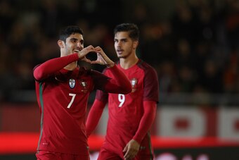 VISEU, PORTUGAL -NOVEMBER 10: Portugal forward Goncalo Guedes celebrates scoring Portugal second goal  during the match between Portugal and Saudi Arabia InternationalFriendly at Estadio do Fontelo, on November 10, 2017 in Viseu, Portugal.  (Photo by Carl