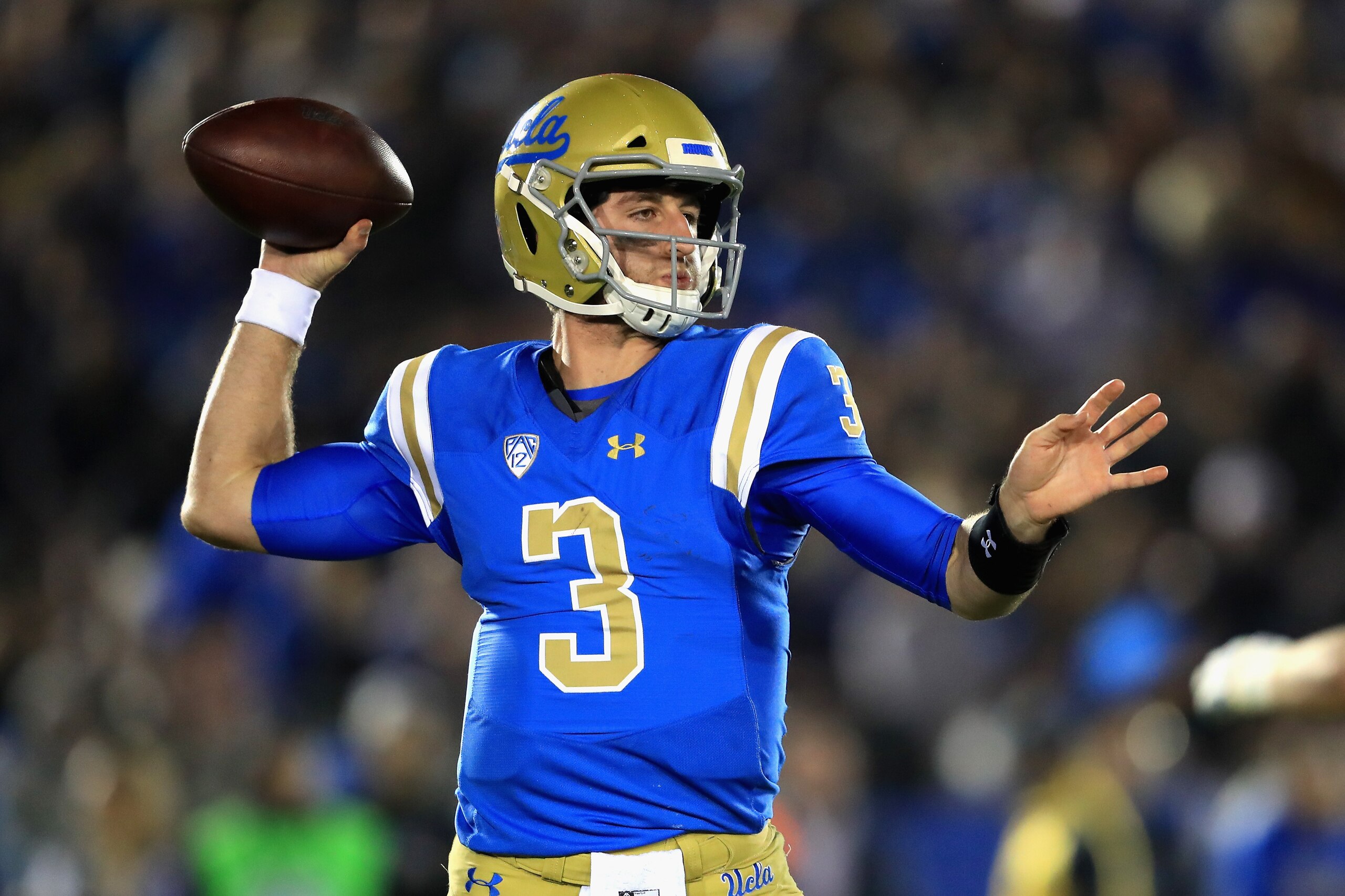 PASADENA, CA - NOVEMBER 11:  Josh Rosen #3 of the UCLA Bruins passes the ball during the second half of a game against the Arizona State Sun Devils  at the Rose Bowl on November 11, 2017 in Pasadena, California.  (Photo by Sean M. Haffey/Getty Images)