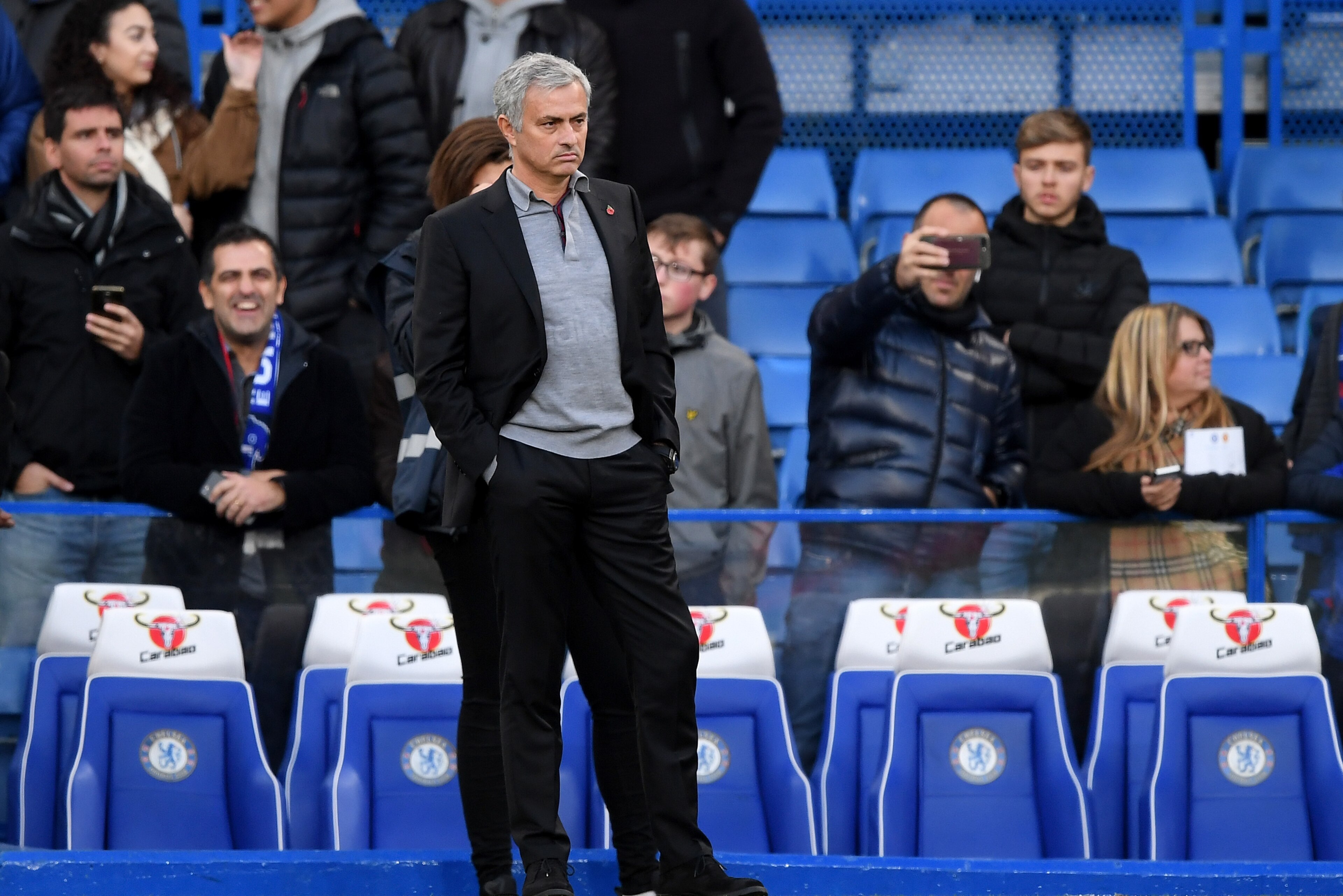 LONDON, ENGLAND - NOVEMBER 05:  Jose Mourinho, Manager of Manchester United looks on prior to the Premier League match between Chelsea and Manchester United at Stamford Bridge on November 5, 2017 in London, England.  (Photo by Shaun Botterill/Getty Images
