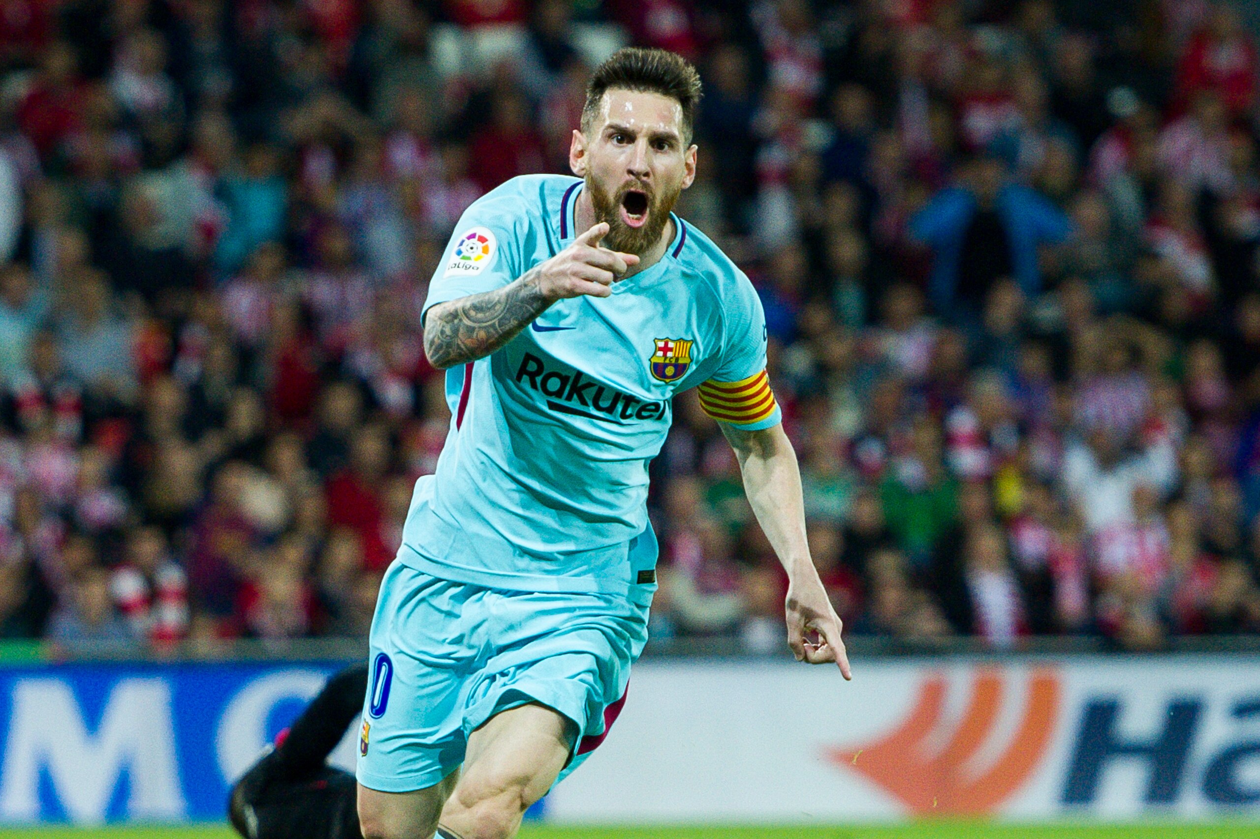 BILBAO, SPAIN - OCTOBER 28:  Lionel Messi of FC Barcelona celebrates after scoring goal during the La Liga match between Athletic Club Bilbao and FC Barcelona at San Mames Stadium on October 28, 2017 in Bilbao, Spain.  (Photo by Juan Manuel Serrano Arce/G