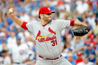 CHICAGO, IL - SEPTEMBER 17:  Lance Lynn #31 of the St. Louis Cardinals pitches against the Chicago Cubs during the first inning at Wrigley Field on September 17, 2017 in Chicago, Illinois.  (Photo by Jon Durr/Getty Images)