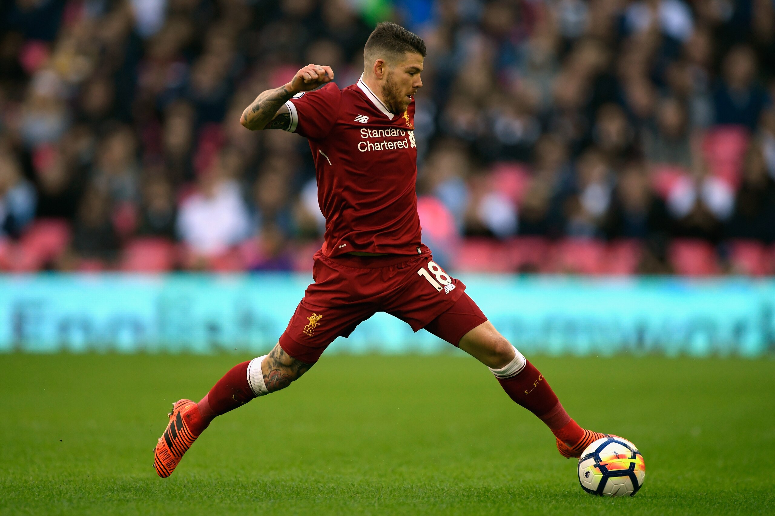LONDON, ENGLAND - OCTOBER 22:  Liverpool player Alberto Moreno in action during the Premier League match between Tottenham Hotspur and Liverpool at Wembley Stadium on October 22, 2017 in London, England.  (Photo by Stu Forster/Getty Images)