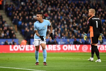 LEICESTER, ENGLAND - NOVEMBER 18:  Gabriel Jesus of Manchester City celebrates scoring the opening goal during the Premier League match between Leicester City and Manchester City at The King Power Stadium on November 18, 2017 in Leicester, England.  (Phot