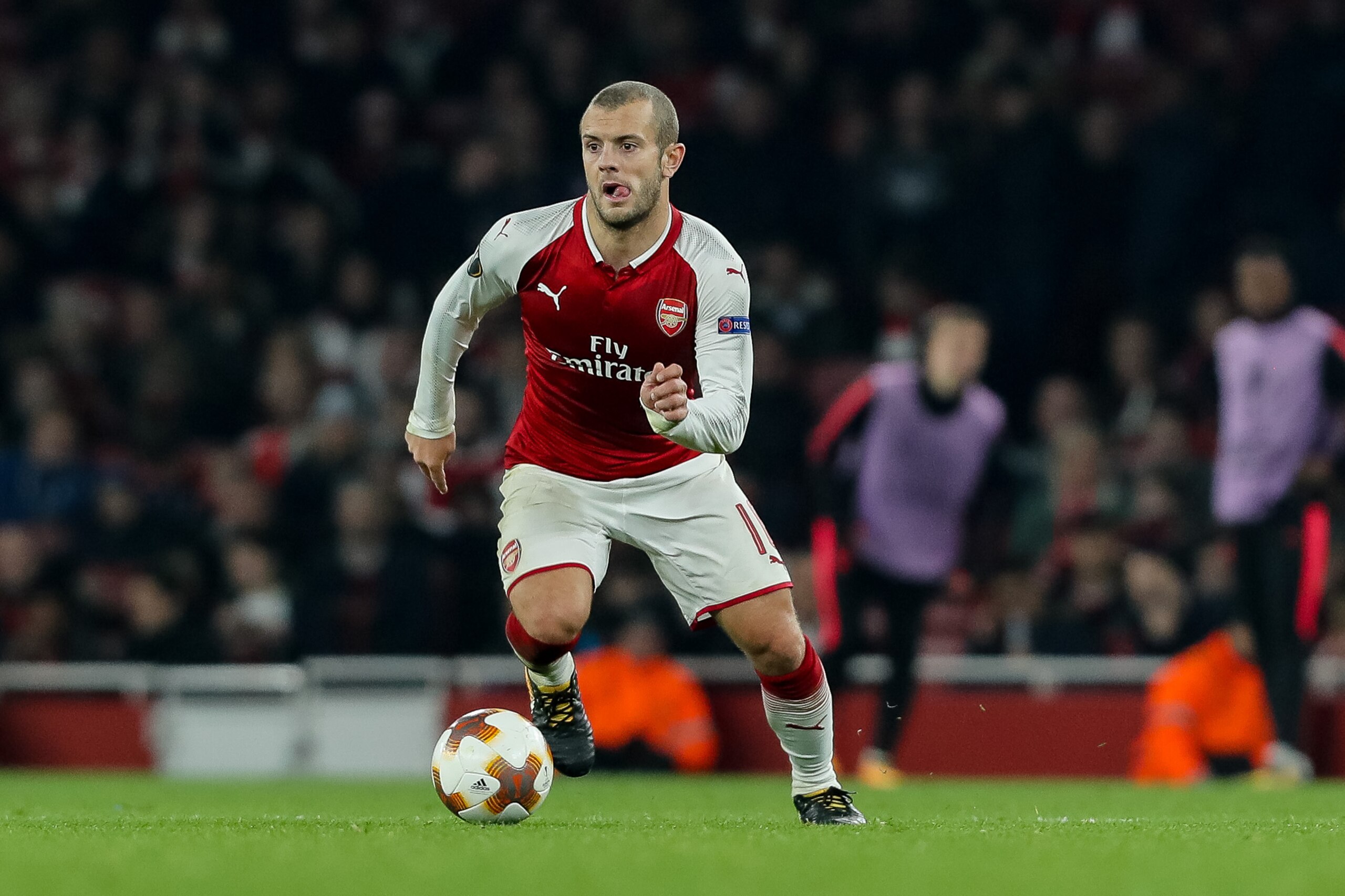 LONDON, ENGLAND - NOVEMBER 02: Jack Wilshere of Arsenal controls the ball during UEFA Europa League Group H match between Arsenal and Red Star Belgrade (Crvena Zvezda) at The Emirates , London 2 Nov 2017 (Photo by TF-Images/TF-Images via Getty Images)