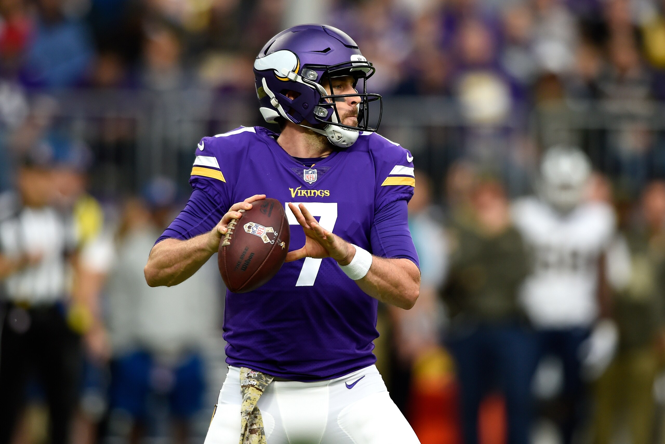 MINNEAPOLIS, MN - NOVEMBER 19: Case Keenum #7 of the Minnesota Vikings drops back to pass the ball in the first quarter of the game against the Los Angeles Rams on November 19, 2017 at U.S. Bank Stadium in Minneapolis, Minnesota. (Photo by Hannah Foslien/