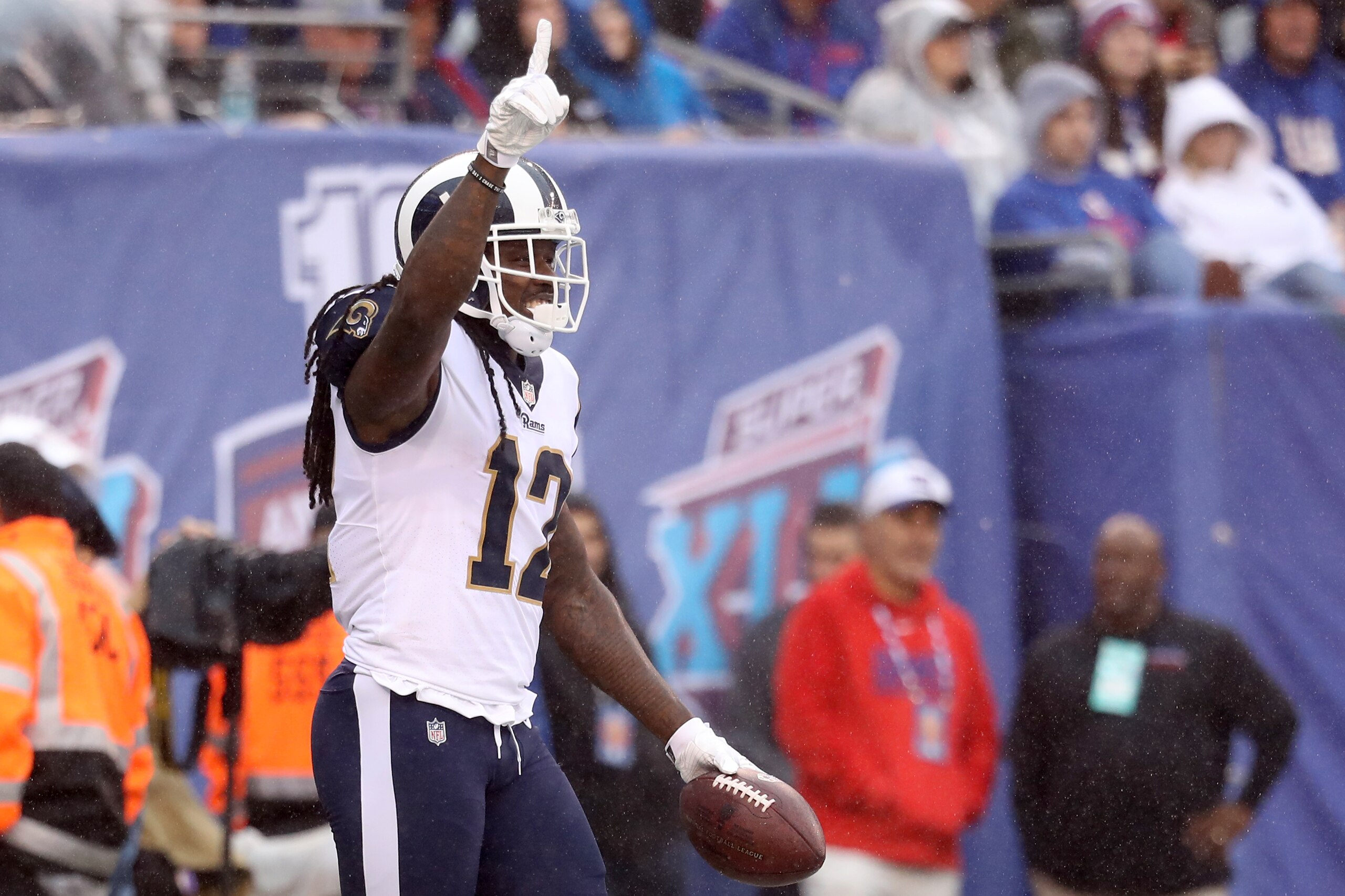 EAST RUTHERFORD, NJ - NOVEMBER 5: Sammy Watkins #12 of the Los Angeles Rams celebrates after scoring a first half touchdown against the New York Giants at MetLife Stadium on November 5, 2017 in East Rutherford, New Jersey. (Photo by Rob Carr/Getty Images)
