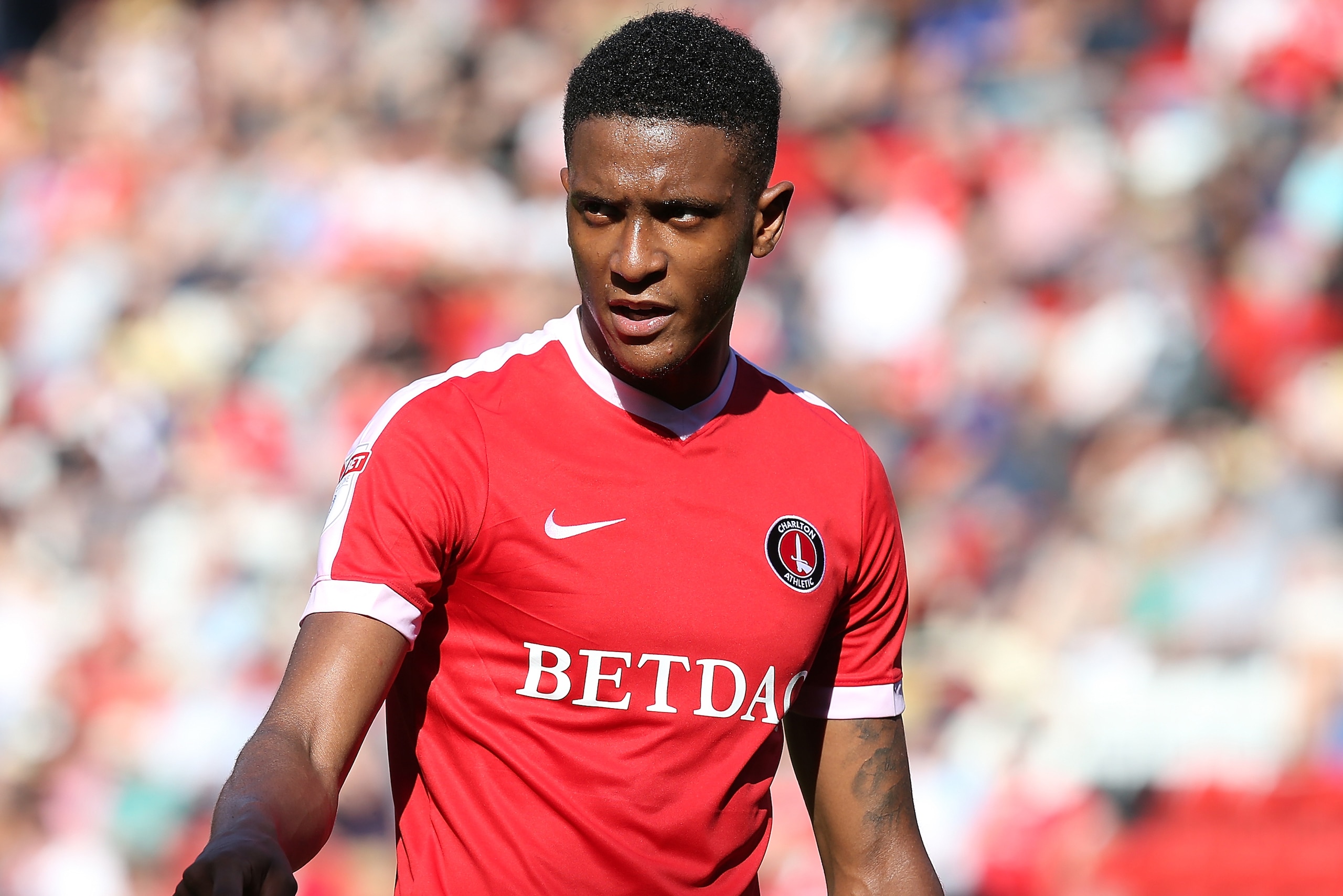 LONDON, ENGLAND - AUGUST 13:  Ezri Konsa of Charlton Athletic in action during the Sky Bet League One match between Charlton Athletic and Northampton Town at The Valley on August 13, 2016 in London, England.  (Photo by Pete Norton/Getty Images)