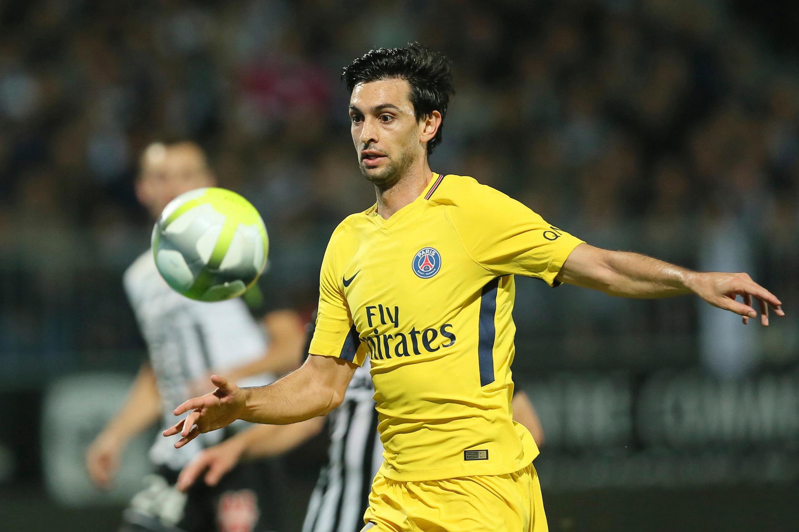 Pastore has indicated a willingness to join Inter.
