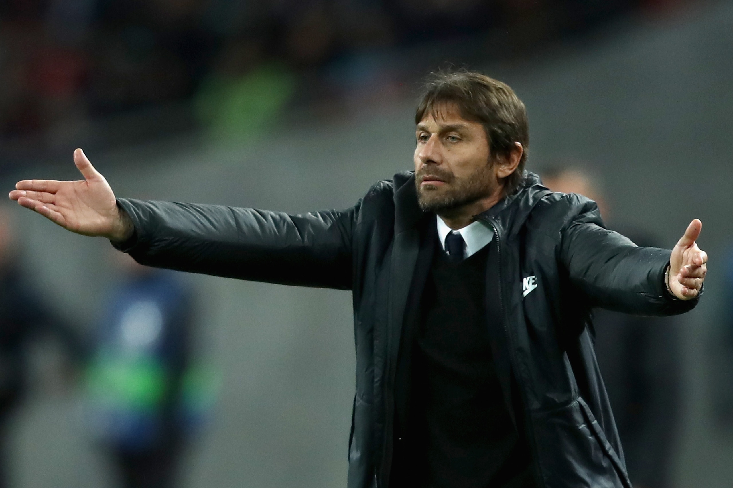 BAKU, AZERBAIJAN - NOVEMBER 22:  Antonio Conte, Manager of Chelsea reacts during the UEFA Champions League group C match between Qarabag FK and Chelsea FC at Baki Olimpiya Stadionu on November 22, 2017 in Baku, Azerbaijan.  (Photo by Francois Nel/Getty Im