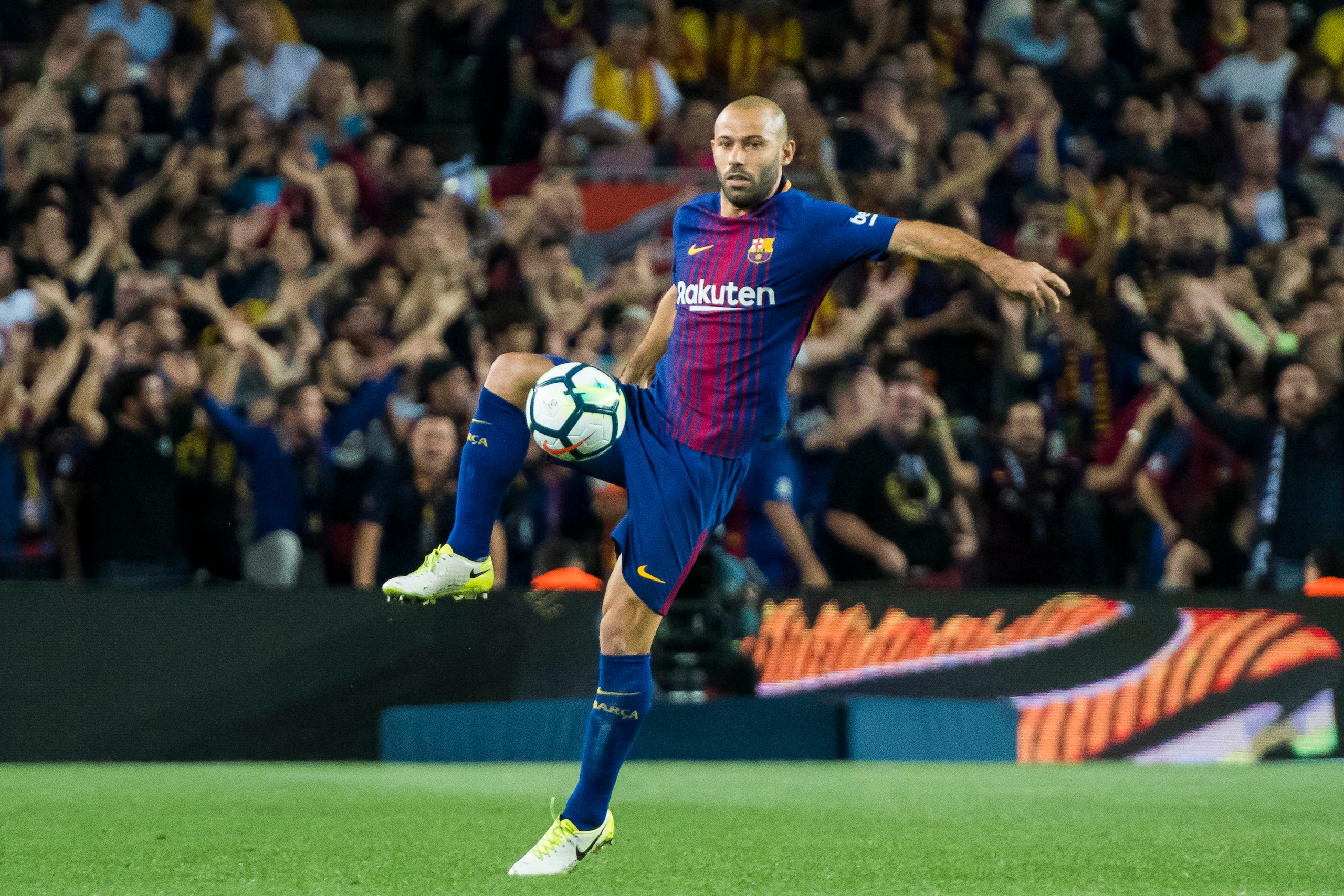 BARCELONA, SPAIN - OCTOBER 21: Javier Alejandro Mascherano of FC Barcelona in action during the La Liga 2017-18 match between FC Barcelona and Malaga CF at Camp Nou on 21 October 2017 in Barcelona, Spain. (Photo by Power Sport Images/Getty Images)