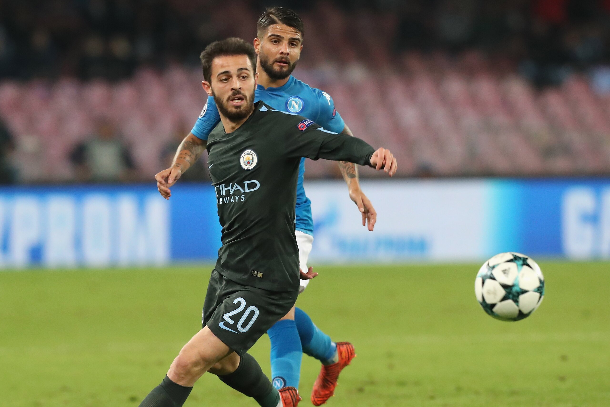 NAPLES, ITALY - NOVEMBER 01:  Bernardo Silva of Manchester City during the UEFA Champions League group F match between SSC Napoli and Manchester City at Stadio San Paolo on November 1, 2017 in Naples, Italy.  (Photo by Maurizio Lagana/Getty Images)