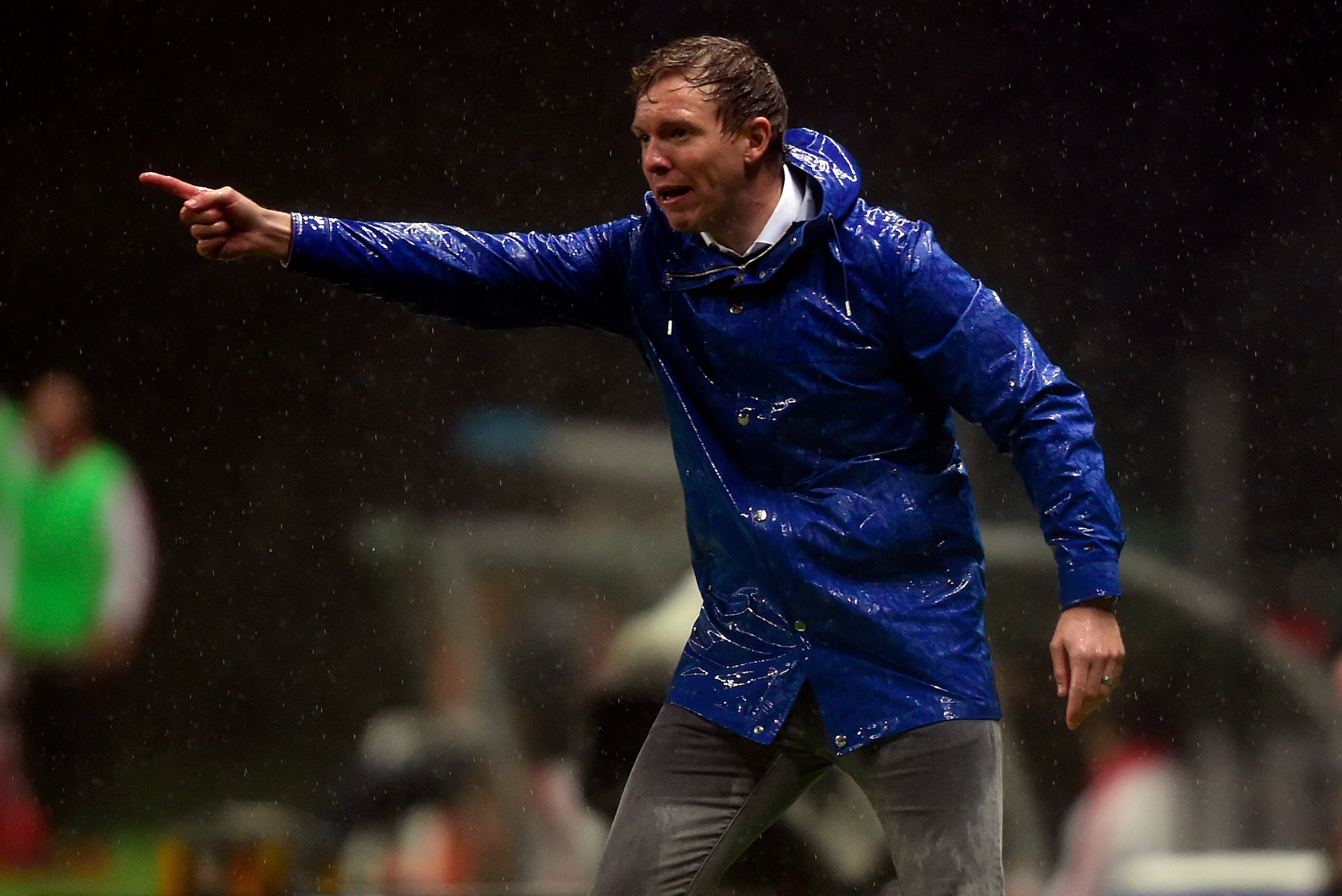 Hoffenheim's coach Julian Nagelsmann gives instructions to players from the sideline during the Europa League football match SC Braga vs TSG 1899 Hoffenheim at the Municipal stadium of Braga on November 23, 2017. / AFP PHOTO / MIGUEL RIOPA        (Photo c