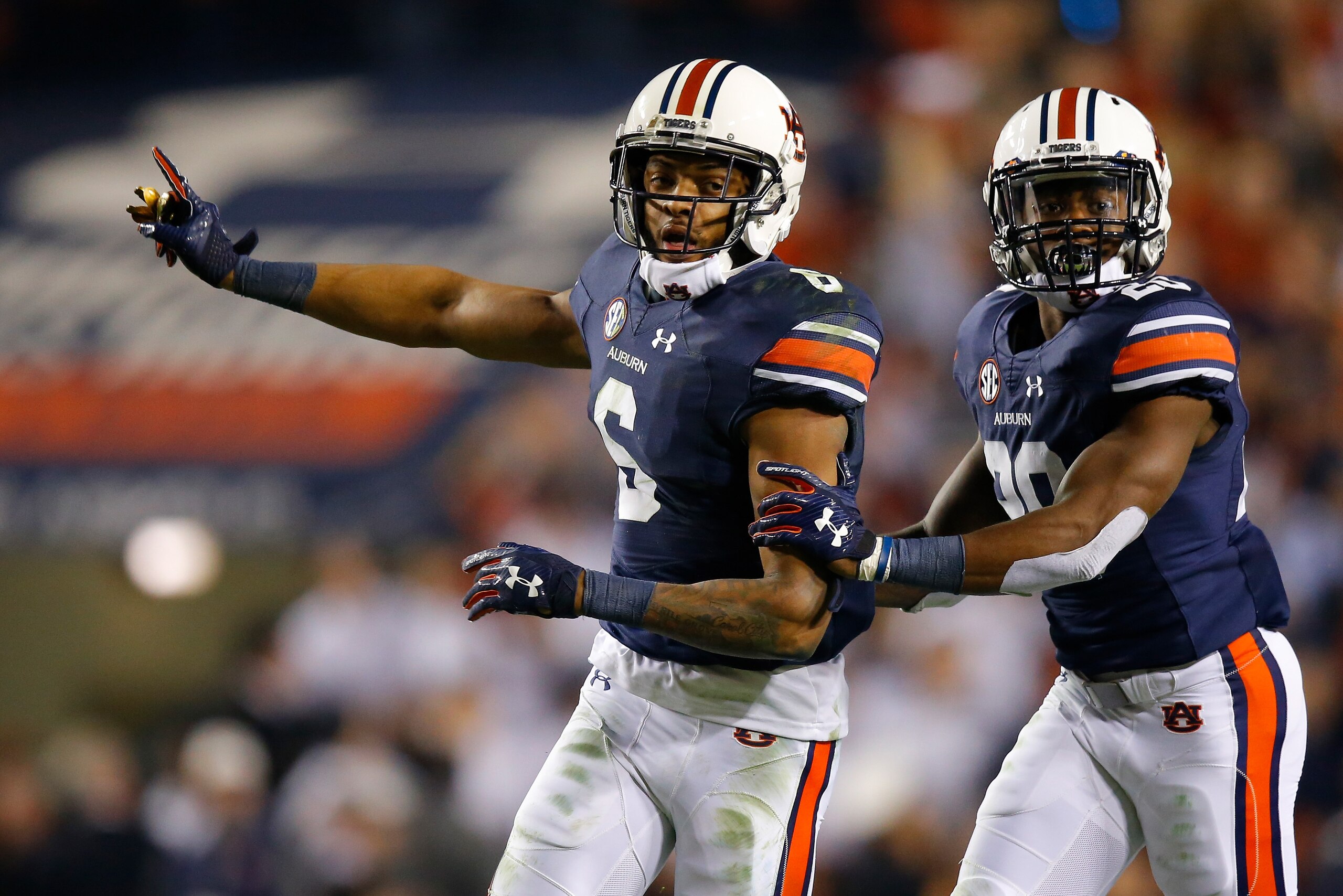 AUBURN, AL - NOVEMBER 25:  Carlton Davis #6 of the Auburn Tigers celebrates after making a tackle during the fourth quarter against the Alabama Crimson Tide at Jordan Hare Stadium on November 25, 2017 in Auburn, Alabama.  (Photo by Kevin C. Cox/Getty Imag