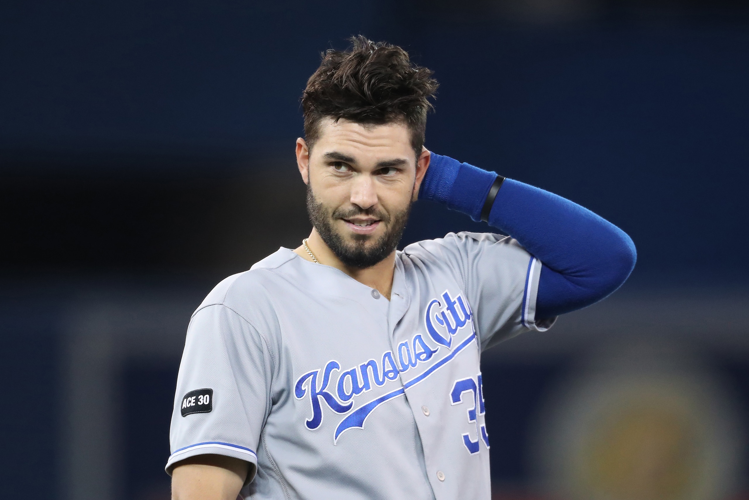 TORONTO, ON - SEPTEMBER 21: Eric Hosmer #35 of the Kansas City Royals during MLB game action against the Toronto Blue Jays at Rogers Centre on September 21, 2017 in Toronto, Canada. (Photo by Tom Szczerbowski/Getty Images)