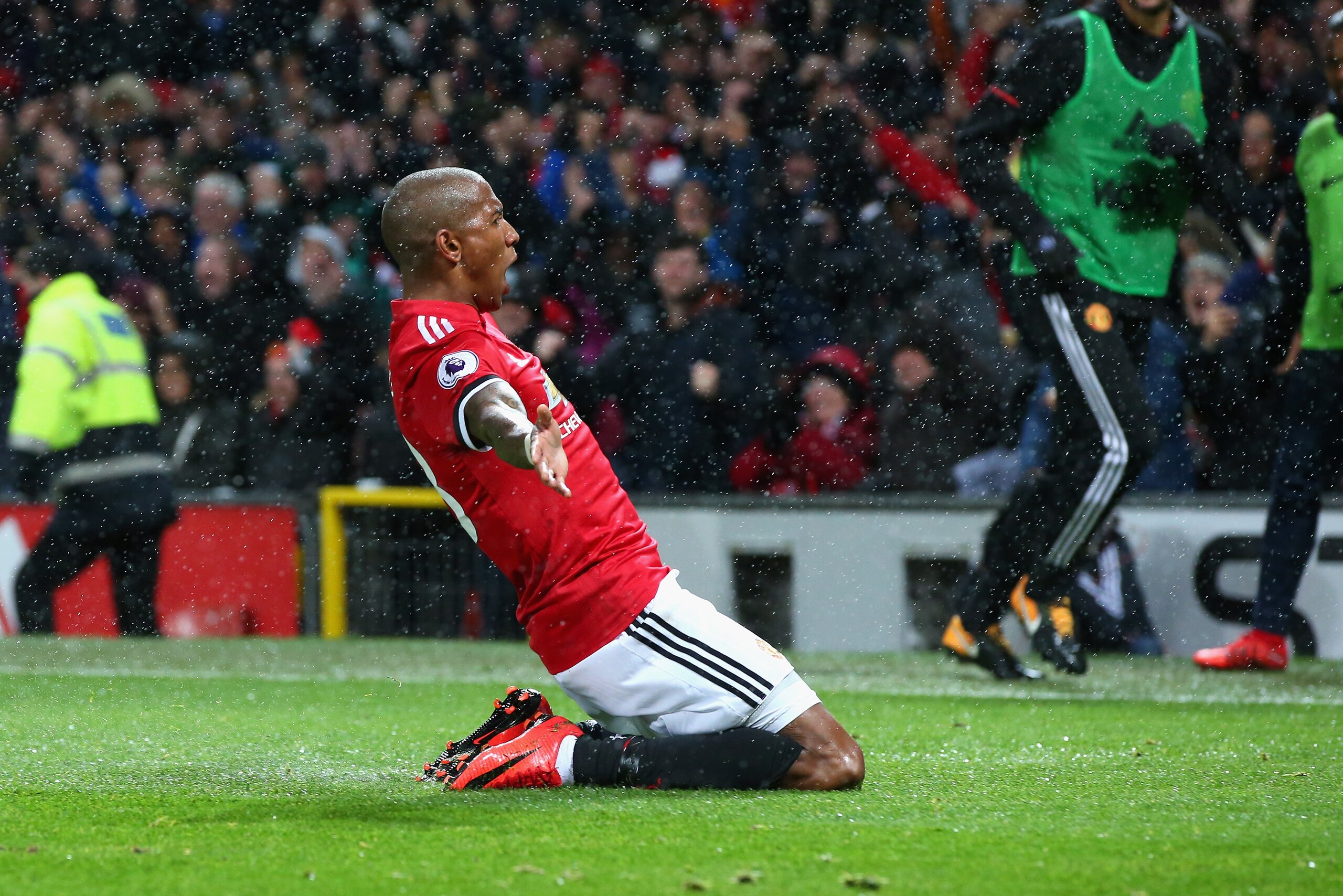 MANCHESTER, ENGLAND - NOVEMBER 25: Ashley Young of Manchester United celebrates scoring his sides first goal during the Premier League match between Manchester United and Brighton and Hove Albion at Old Trafford on November 25, 2017 in Manchester, England MANCHESTER, ENGLAND - NOVEMBER 25: Ashley Young of Manchester United celebrates scoring his sides first goal during the Premier League match between Manchester United and Brighton and Hove Albion at Old Trafford on November 25, 2017 in Manchester, England