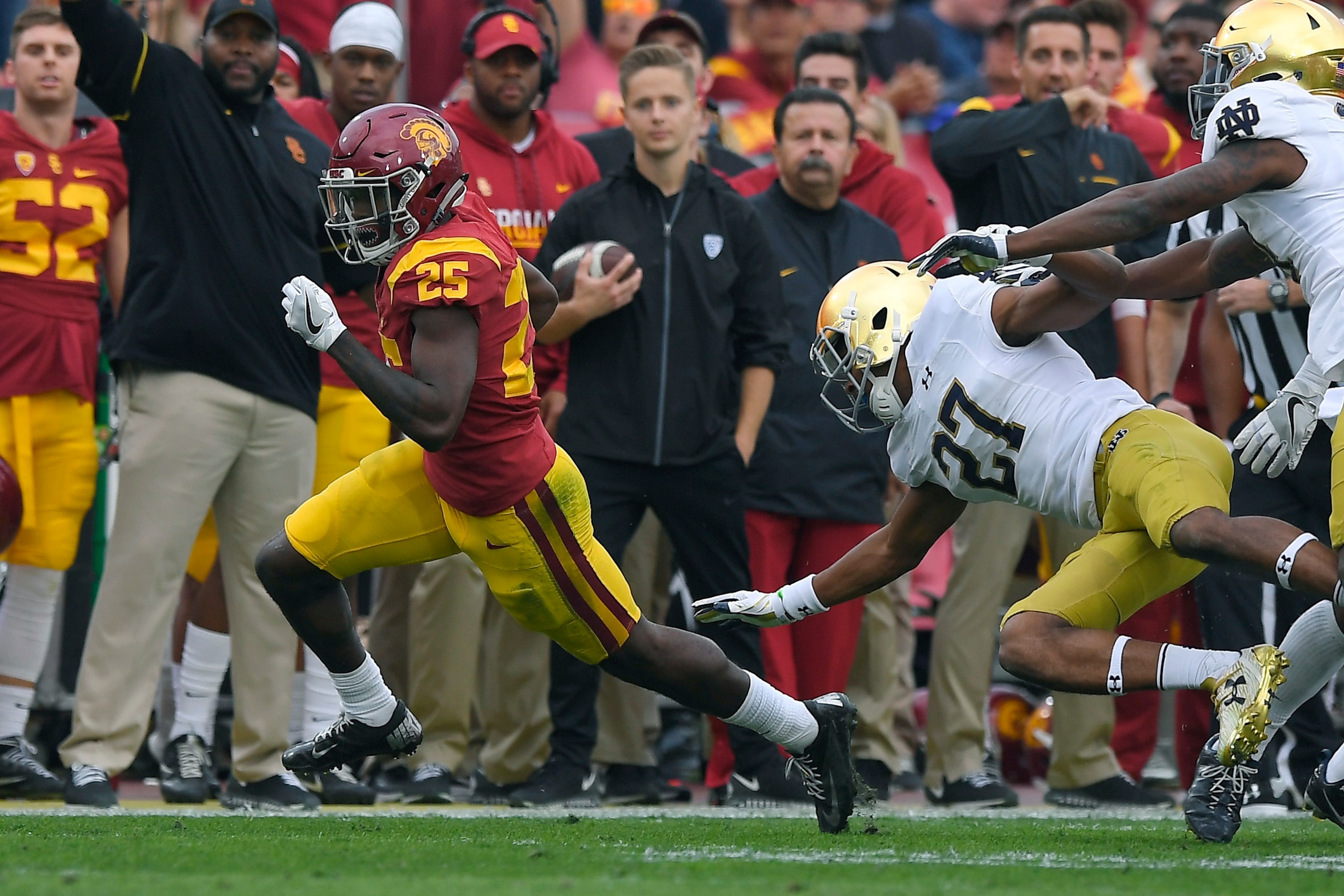 Ronald Jones II is averaging 6.7 yards per attempt from scrimmage this season with 17 total touchdowns.