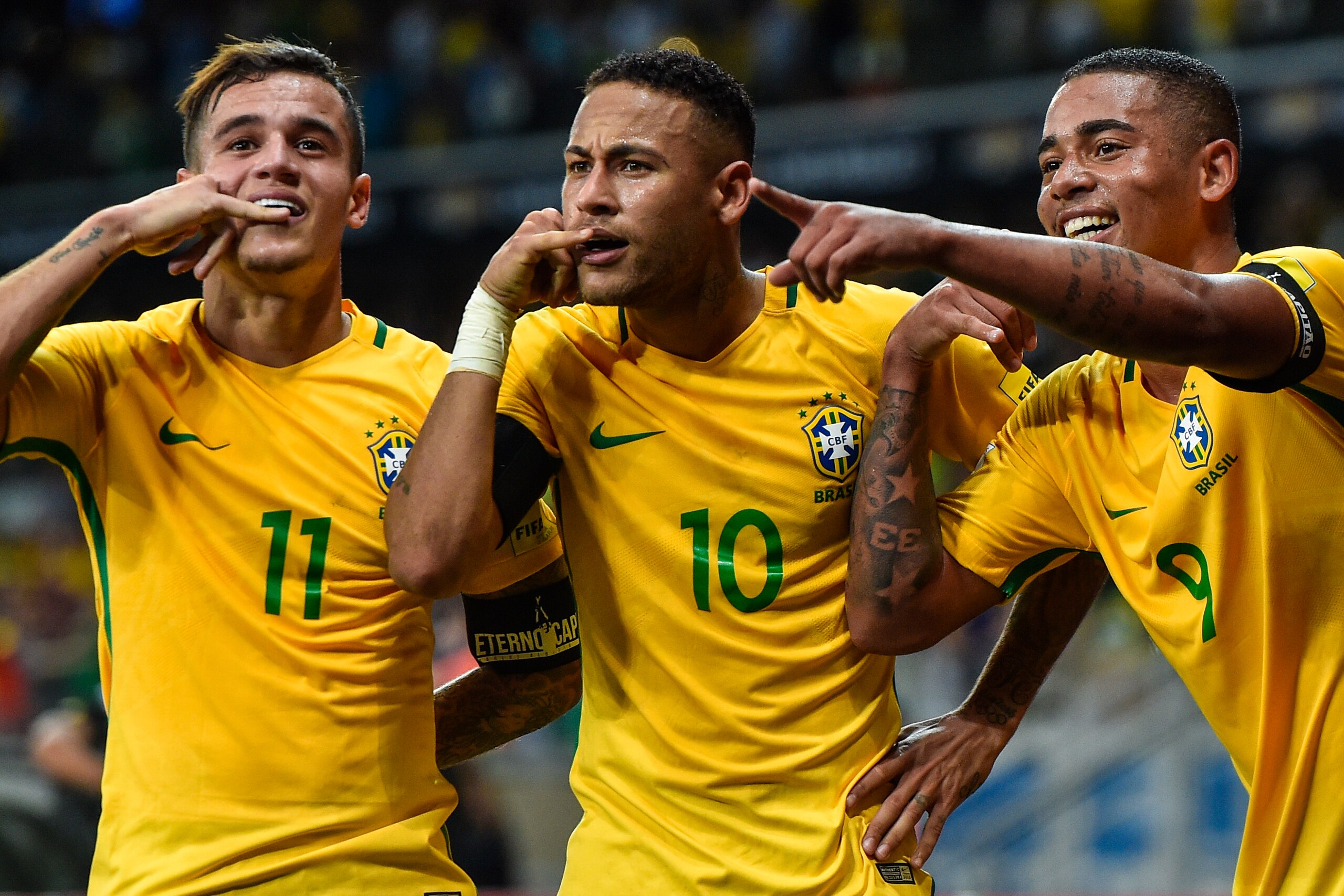 BELO HORIZONTE, BRAZIL - NOVEMBER 10: Philippe Coutinho #11, Neymar #10 and Gabriel Jesus #9 of Brazil celebrates a scored goal against Argentina during a match between Brazil and Argentina as part 2018 FIFA World Cup Russia Qualifier at Mineirao stadium BELO HORIZONTE, BRAZIL - NOVEMBER 10: Philippe Coutinho #11, Neymar #10 and Gabriel Jesus #9 of Brazil celebrates a scored goal against Argentina during a match between Brazil and Argentina as part 2018 FIFA World Cup Russia Qualifier at Mineirao stadium