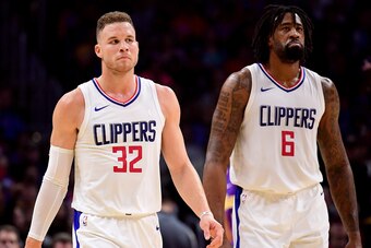 LOS ANGELES, CA - NOVEMBER 27:  DeAndre Jordan #6 of the LA Clippers reacts to his foul with Blake Griffin #32 during the first half against the Los Angeles Lakers at Staples Center on November 27, 2017 in Los Angeles, California.  (Photo by Harry How/Get