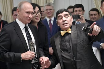 Friday's World Cup draw in Moscow brought out the likes of Vladimir Putin to mingle with soccer stars such as Diego Maradona. The scene was quite different in the United States.