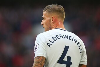 LONDON, ENGLAND - OCTOBER 22: Toby Alderweireld of Tottenham Hotspur during the Premier League match between Tottenham Hotspur and Liverpool at Wembley Stadium on October 22, 2017 in London, England. (Photo by Catherine Ivill - AMA/Getty Images)