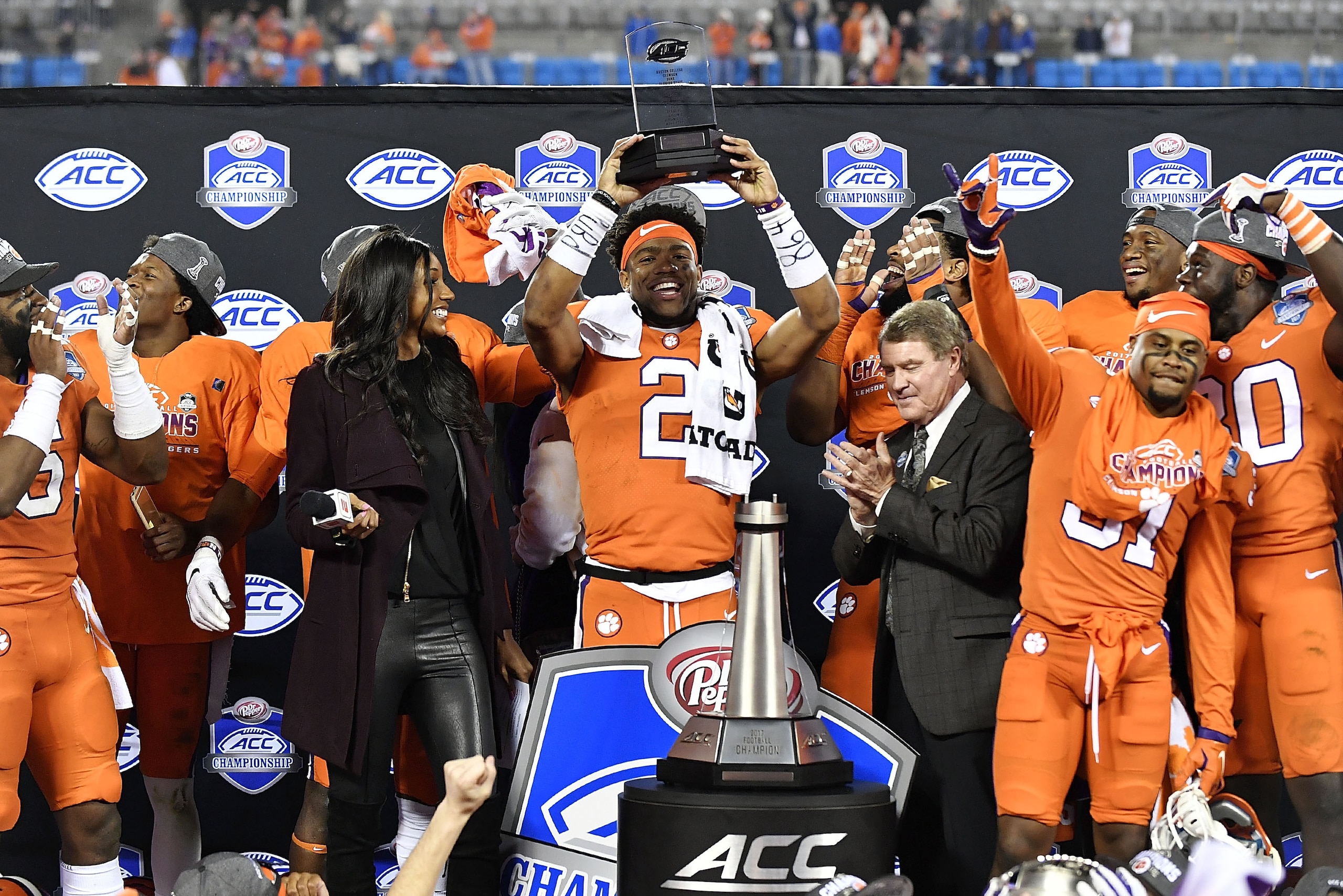 CHARLOTTE, NC - DECEMBER 02:  Kelly Bryant #2 of the Clemson Tigers holds up the MVP Trophy after defeating the Miami Hurricanes in the ACC Football Championship at Bank of America Stadium on December 2, 2017 in Charlotte, North Carolina.  (Photo by Mike 