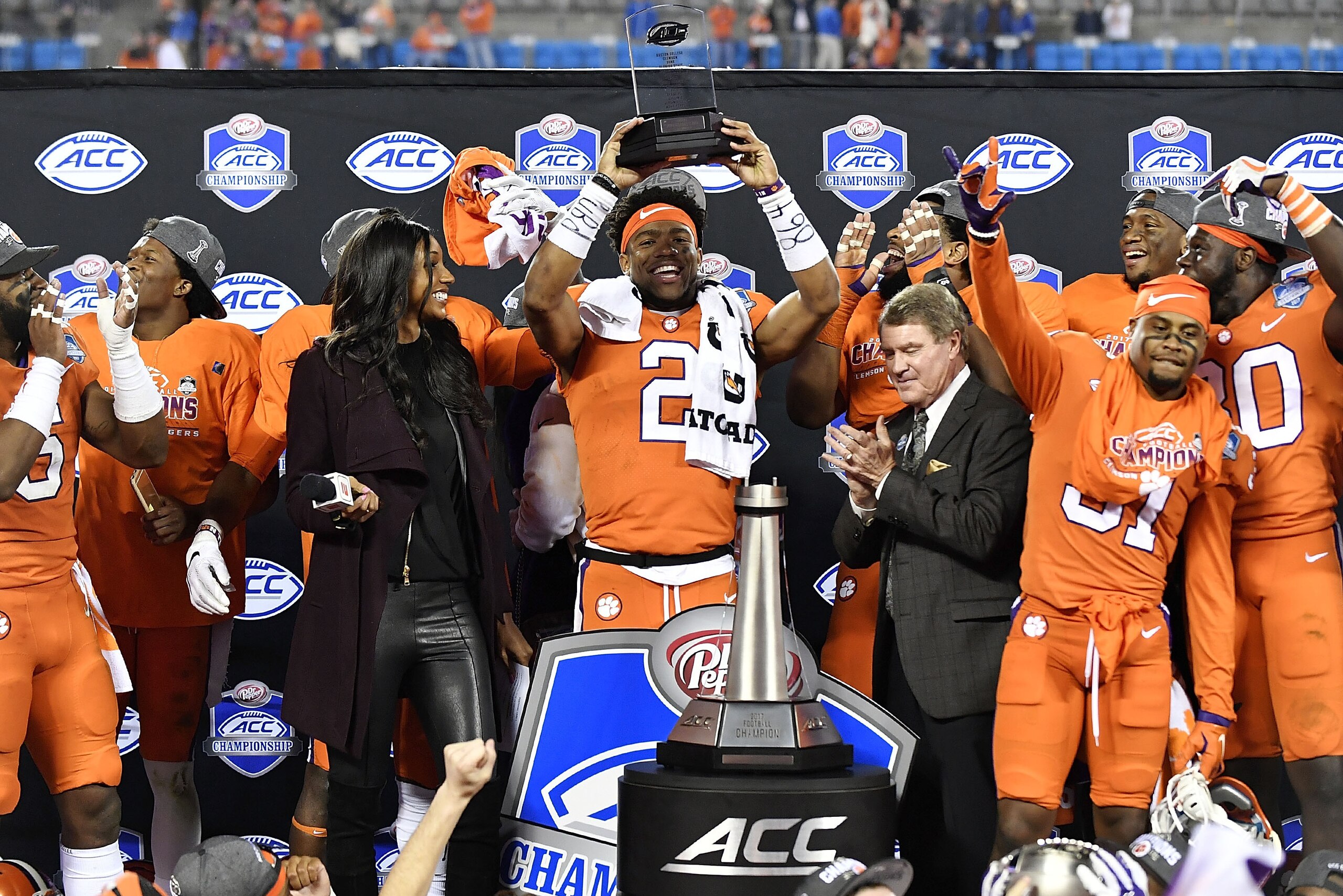 CHARLOTTE, NC - DECEMBER 02:  Kelly Bryant #2 of the Clemson Tigers holds up the MVP Trophy after defeating the Miami Hurricanes in the ACC Football Championship at Bank of America Stadium on December 2, 2017 in Charlotte, North Carolina.  (Photo by Mike 