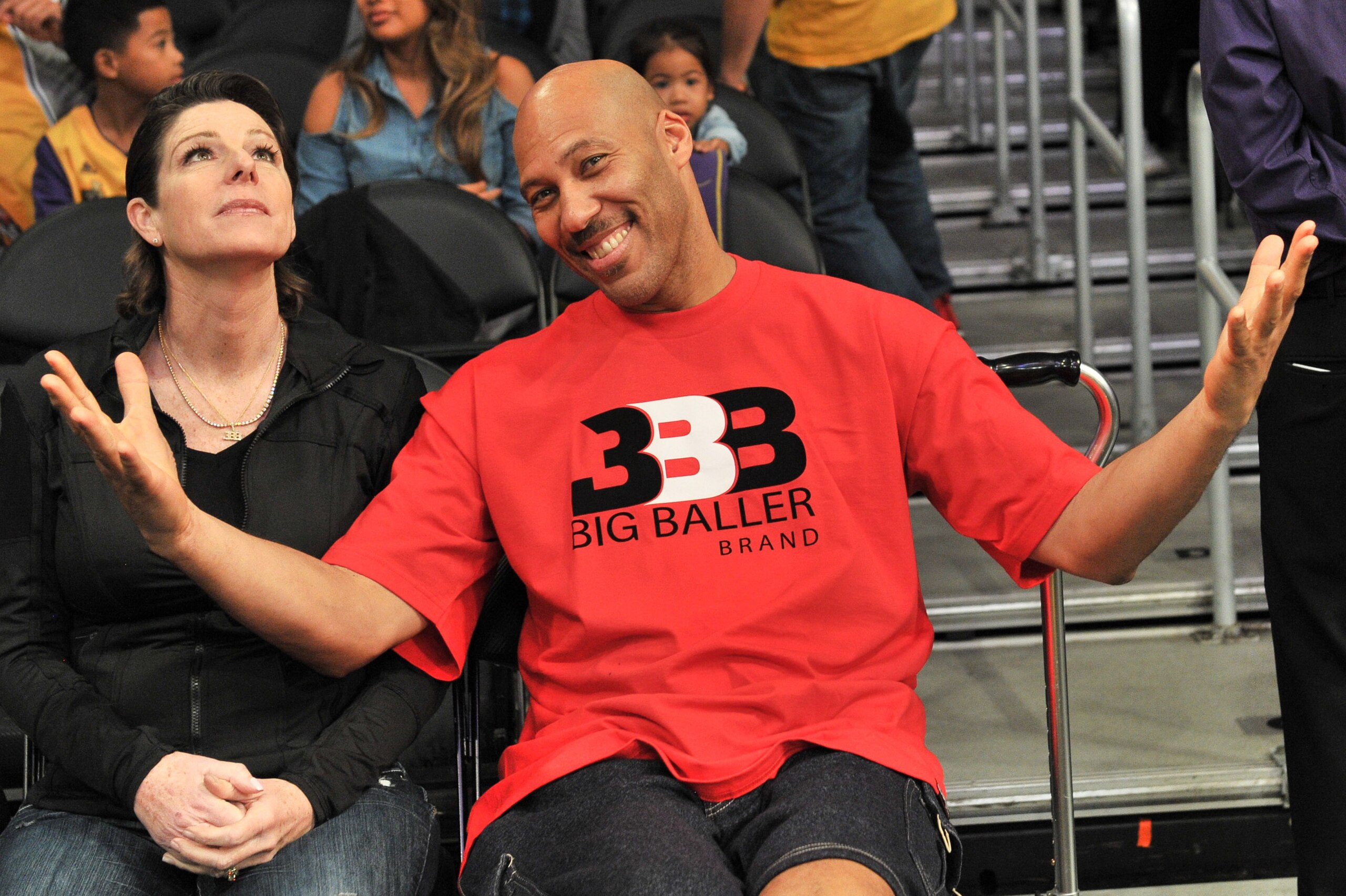 LOS ANGELES, CA - NOVEMBER 21:  LaVar Ball (R) and Tina Ball attend a basketball game between the Los Angeles Lakers and the Chicago Bulls at Staples Center on November 21, 2017 in Los Angeles, California.  (Photo by Allen Berezovsky/Getty Images)