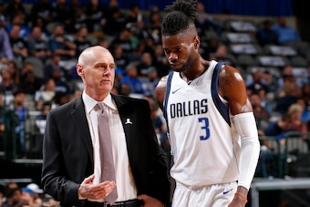 DALLAS, TX - OCTOBER 25:  Rick Carlisle and Nerlens Noel #3 of the Dallas Mavericks talk during the game against the Memphis Grizzlies on October 25, 2017 at the American Airlines Center in Dallas, Texas. NOTE TO USER: User expressly acknowledges and agre