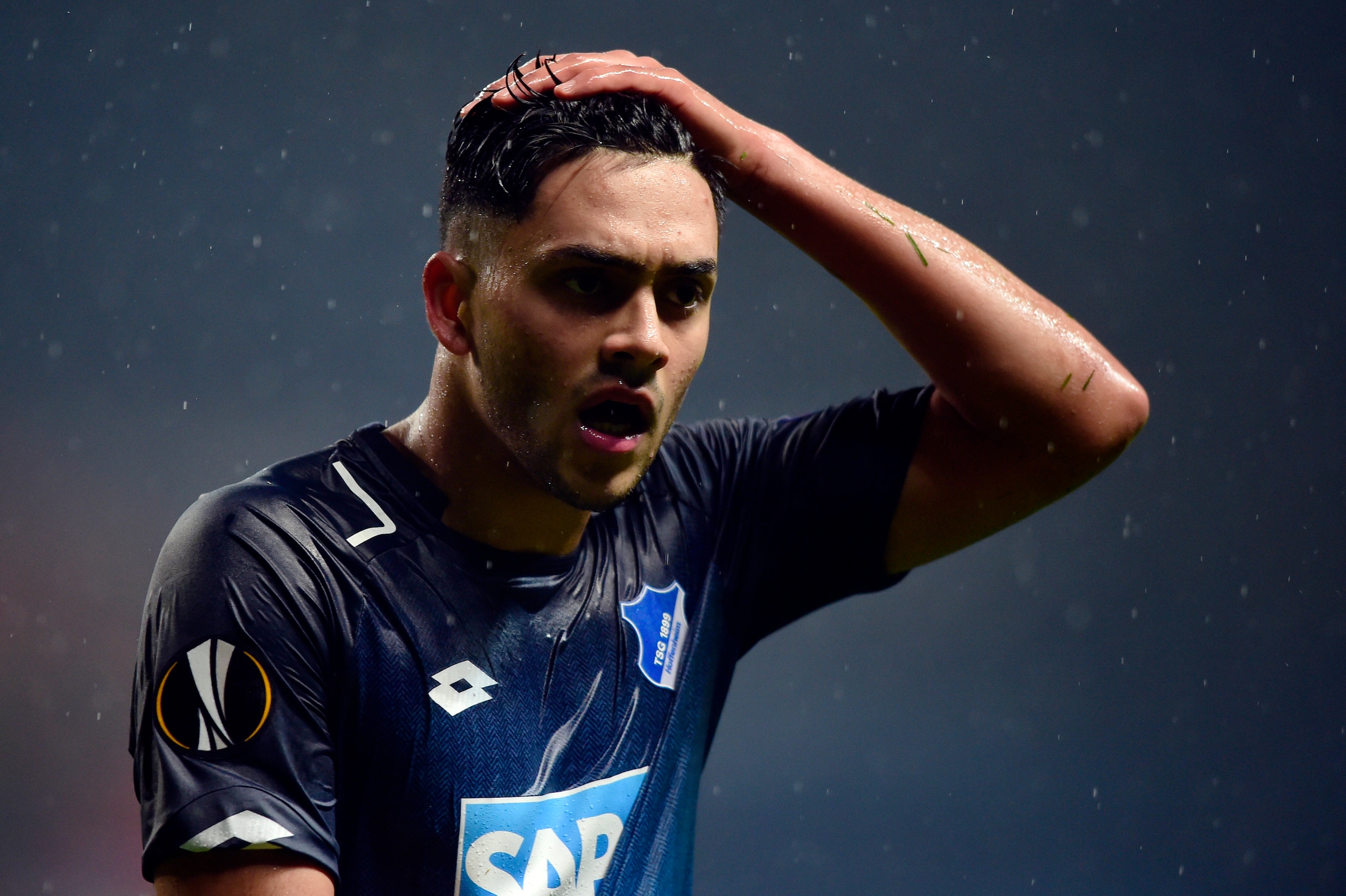 Hoffenheim's midfielder Nadiem Amiri gestures during the Europa League football match SC Braga vs TSG 1899 Hoffenheim at the Municipal stadium of Braga on November 23, 2017. / AFP PHOTO / MIGUEL RIOPA        (Photo credit should read MIGUEL RIOPA/AFP/Gett