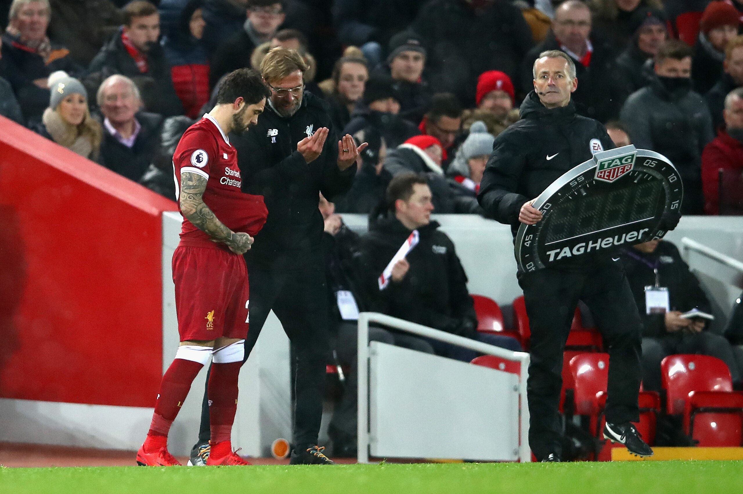 LIVERPOOL, ENGLAND - DECEMBER 10:  Danny Ings of Liverpool speaks to Jurgen Klopp, Manager of Liverpool as he comes off the banch during the Premier League match between Liverpool and Everton at Anfield on December 10, 2017 in Liverpool, England.  (Photo 