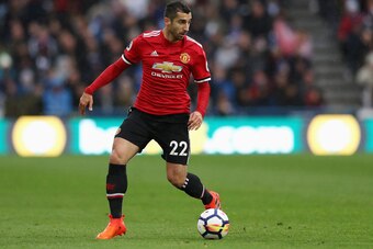 HUDDERSFIELD, ENGLAND - OCTOBER 21:  Henrikh Mkhitaryan of Manchester United in action during the Premier League match between Huddersfield Town and Manchester United at John Smith's Stadium on October 21, 2017 in Huddersfield, England.  (Photo by Matthew