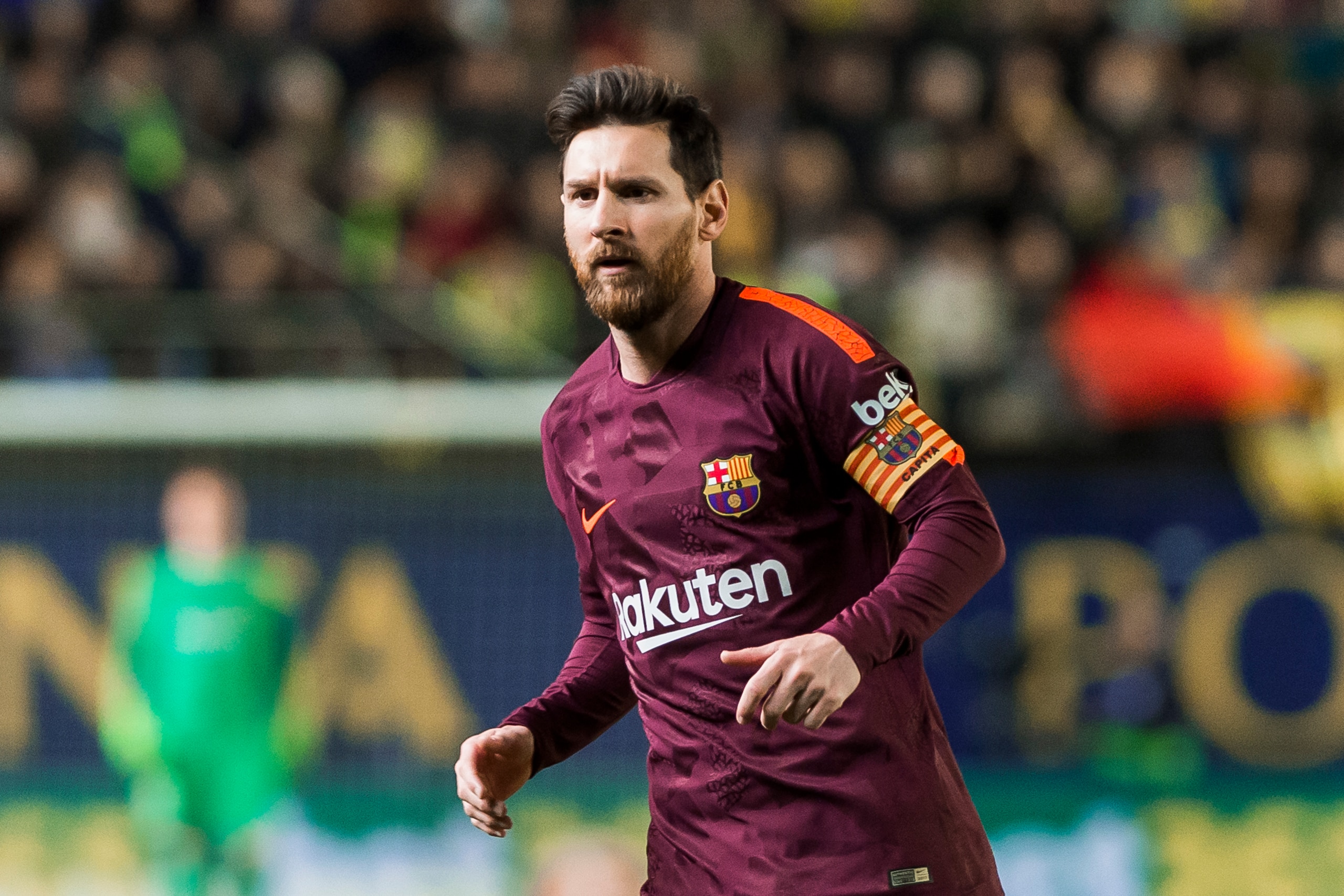 VILLARREAL, SPAIN - DECEMBER 10: Lionel Andres Messi of FC Barcelona in action during the La Liga 2017-18 match between Villarreal CF and FC Barcelona at Estadio de la Ceramica on 10 December 2017 in Villarreal, Spain. (Photo by Power Sport Images/Getty I