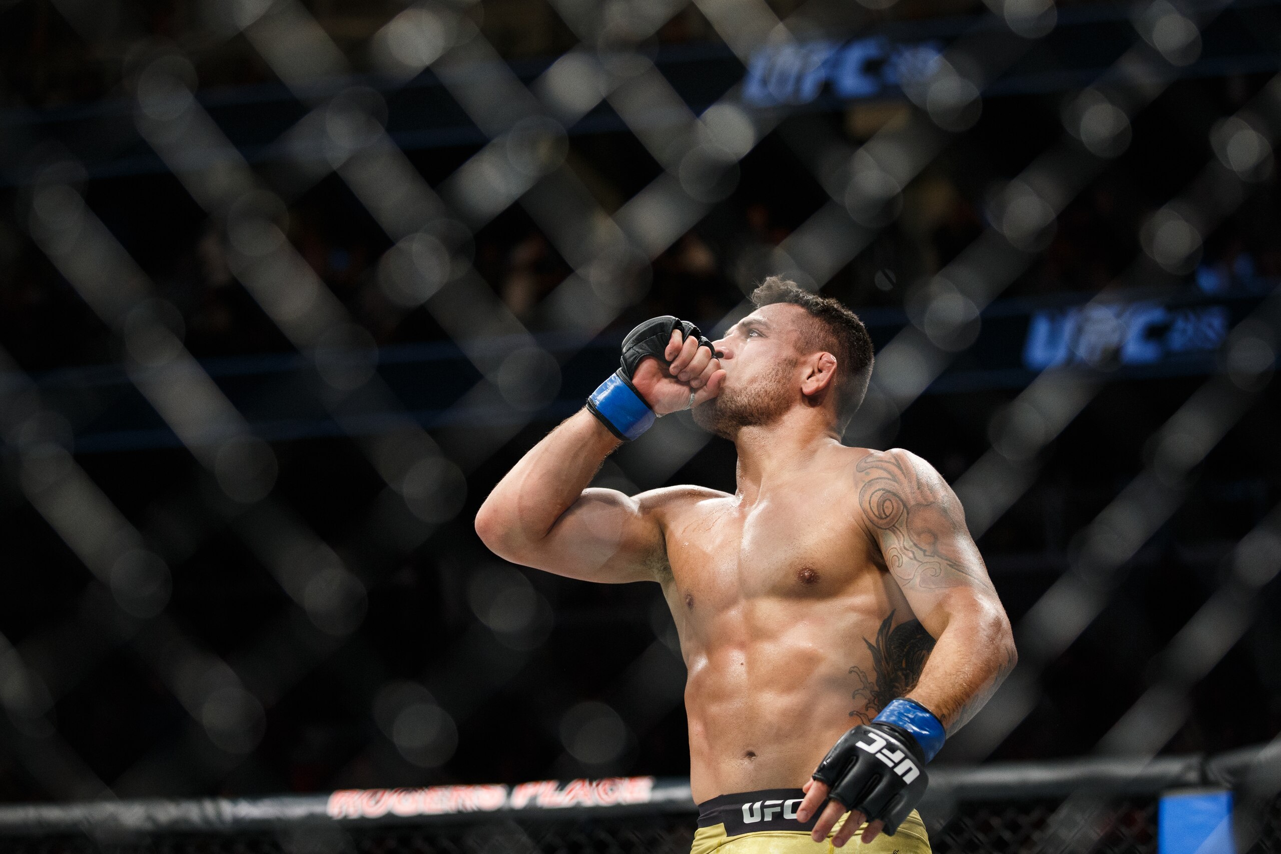 EDMONTON, AB - SEPTEMBER 09:  Rafael Dos Anjos celebrates his victory over Neil Magny during UFC 215 at Rogers Place on September 9, 2017 in Edmonton, Canada. (Photo by Codie McLachlan/Getty Images)
