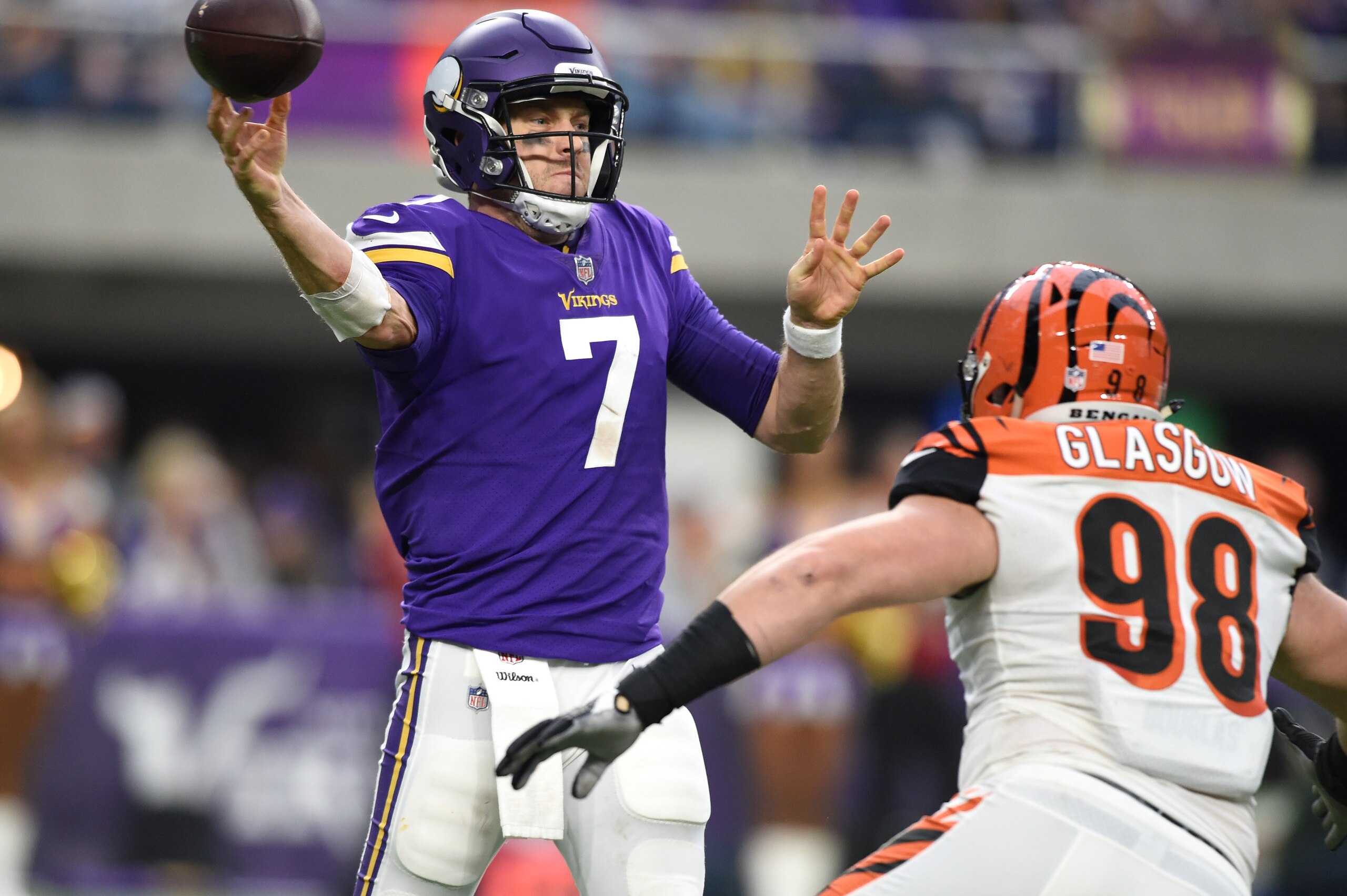 MINNEAPOLIS, MN - DECEMBER 17: Case Keenum #7 of the Minnesota Vikings passes the ball in the first half of the game against the Cincinnati Bengals on December 17, 2017 at U.S. Bank Stadium in Minneapolis, Minnesota. (Photo by Hannah Foslien/Getty Images) MINNEAPOLIS, MN - DECEMBER 17: Case Keenum #7 of the Minnesota Vikings passes the ball in the first half of the game against the Cincinnati Bengals on December 17, 2017 at U.S. Bank Stadium in Minneapolis, Minnesota. (Photo by Hannah Foslien/Getty Images)