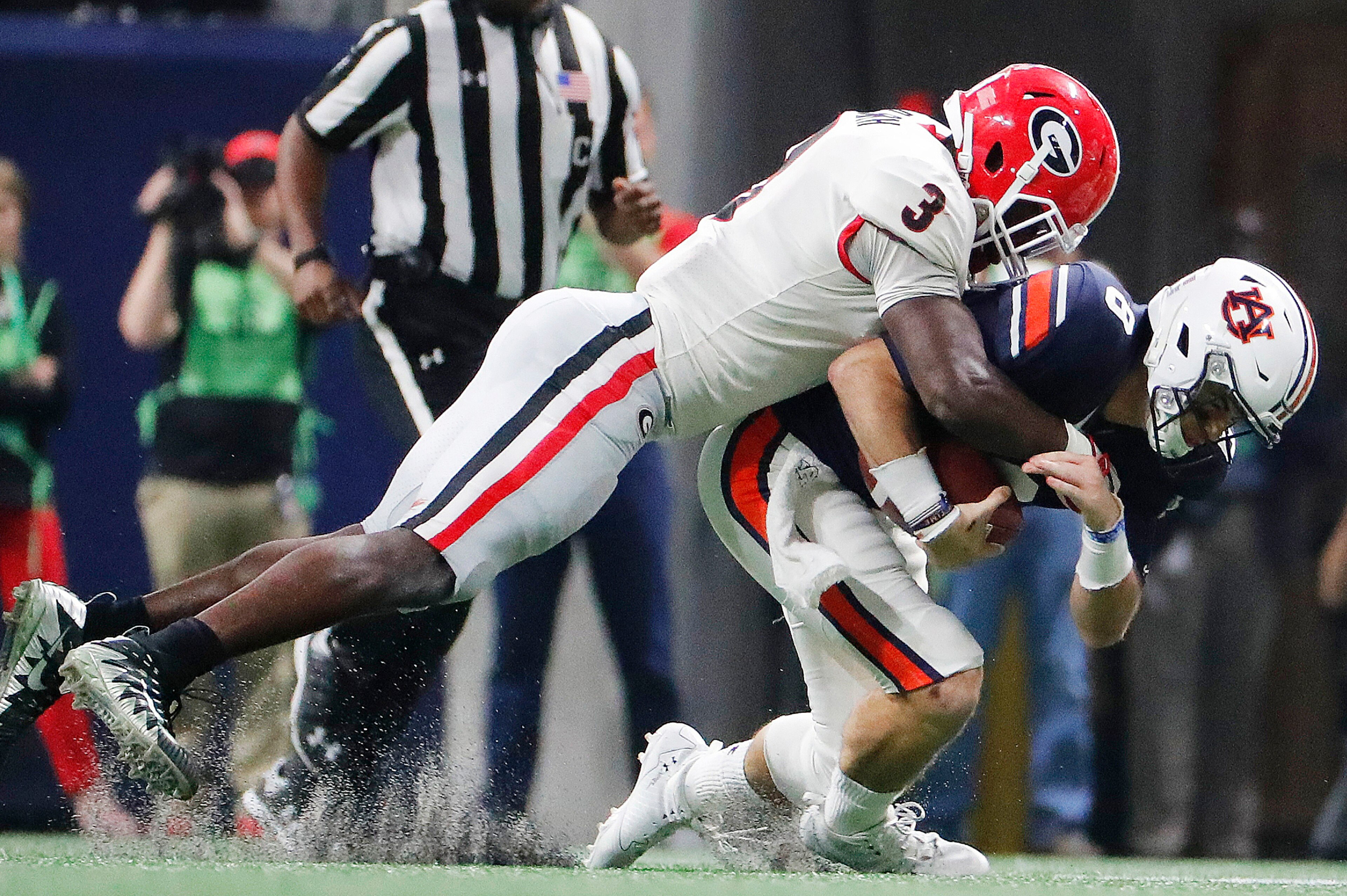 Georgia linebacker Roquan Smith is a game-changing hitter.