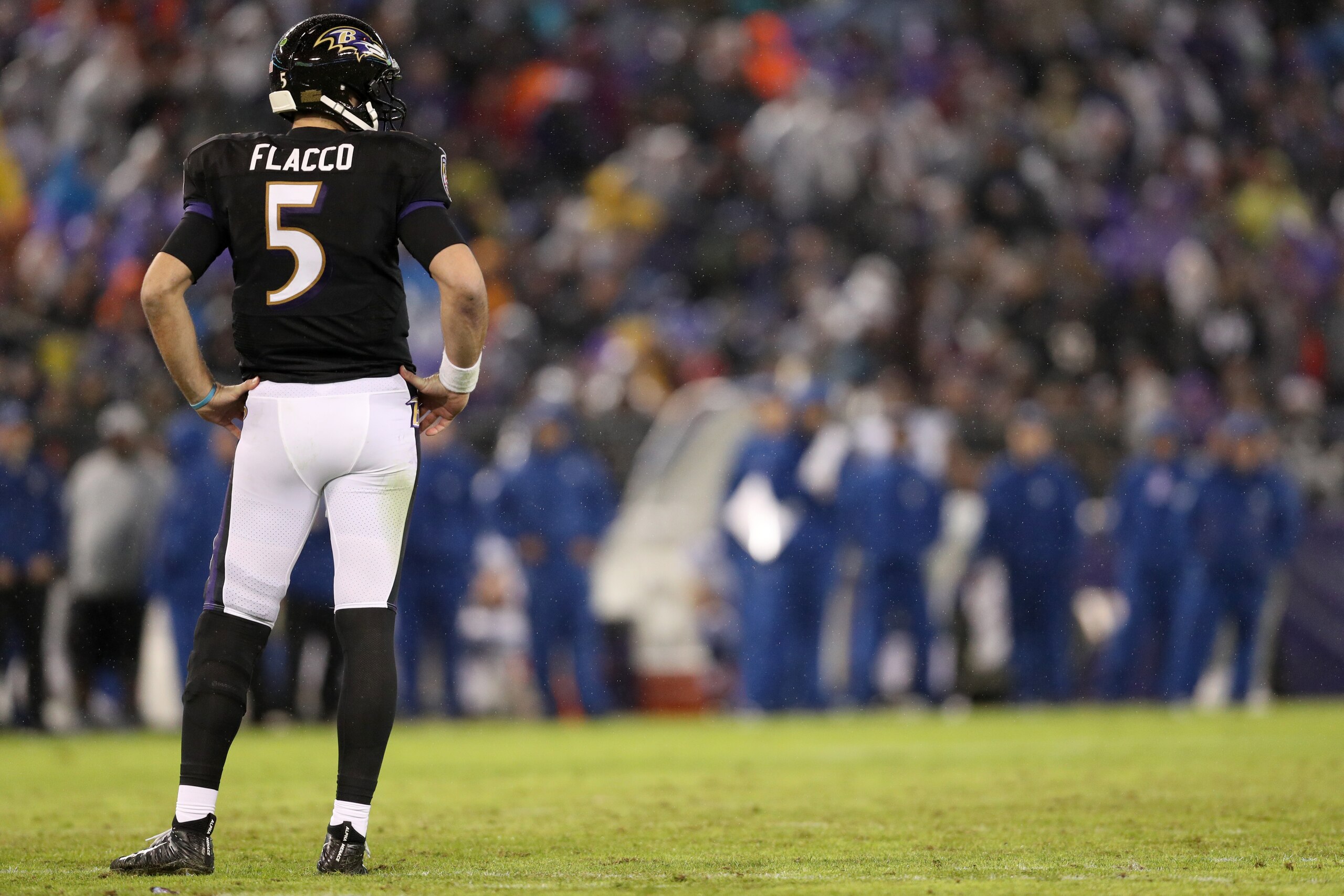 BALTIMORE, MD - DECEMBER 23: Quarterback Joe Flacco #5 of the Baltimore Ravens stands on the field in the fourth quarter against the Indianapolis Colts at M&T Bank Stadium on December 23, 2017 in Baltimore, Maryland. (Photo by Patrick Smith/Getty Images)