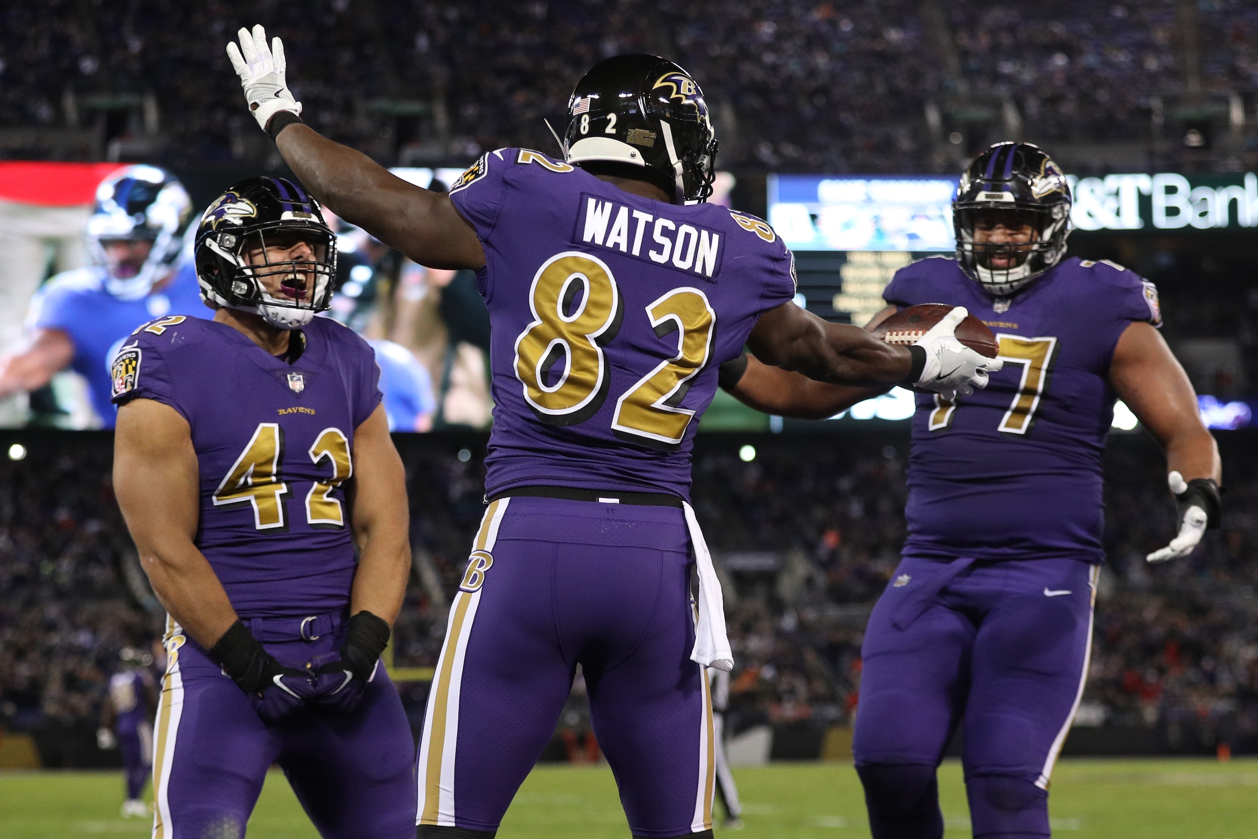 BALTIMORE, MD - OCTOBER 26: Tight End Benjamin Watson #82 of the Baltimore Ravens celebrates after a touchdown in the second quarter against the Miami Dolphins at M&T Bank Stadium on October 26, 2017 in Baltimore, Maryland. (Photo by Patrick Smith/Getty I