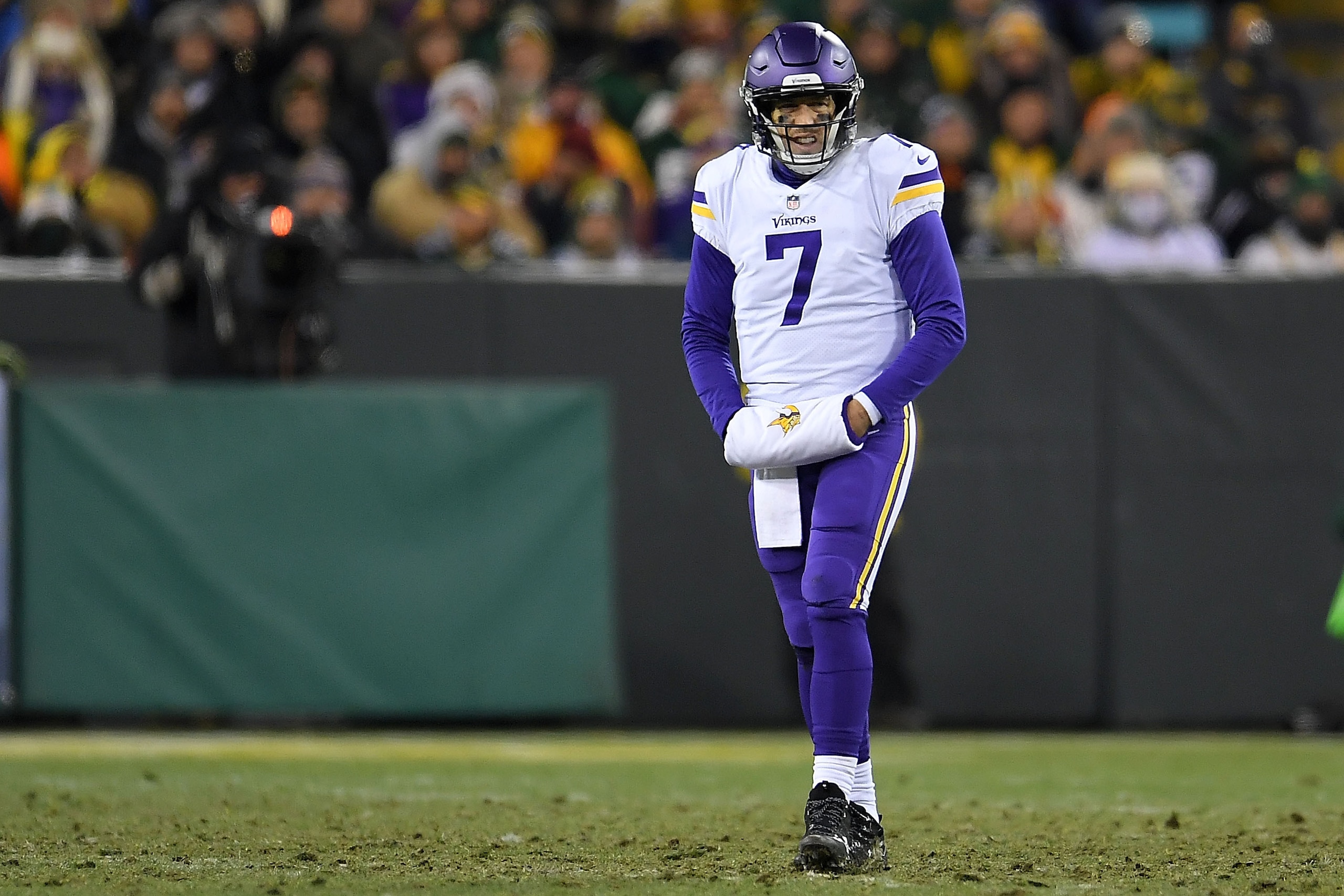 GREEN BAY, WI - DECEMBER 23: Case Keenum #7 of the Minnesota Vikings waits during a timeout in the first half of a game against the Green Bay Packers at Lambeau Field on December 23, 2017 in Green Bay, Wisconsin. (Photo by Stacy Revere/Getty Images) GREEN BAY, WI - DECEMBER 23: Case Keenum #7 of the Minnesota Vikings waits during a timeout in the first half of a game against the Green Bay Packers at Lambeau Field on December 23, 2017 in Green Bay, Wisconsin. (Photo by Stacy Revere/Getty Images)