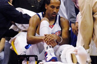 The Clippers' Shaun Livingston after injuring his knee against the Bobcats in 2007.