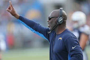CARSON, CA - DECEMBER 10:  Head coach Anthony Lynn of the Los Angeles Chargers signals in the second quarter against the Washington Redskins on December 10, 2017 at StubHub Center in Carson, California.  (Photo by Stephen Dunn/Getty Images)