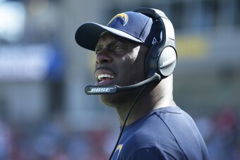 CARSON, CA - SEPTEMBER 24: Head coach Anthony Lynn of the Los Angeles Chargers is seen during the game against the Kansas City Chiefs at the StubHub Center on September 24, 2017 in Carson, California. (Photo by Jeff Gross/Getty Images)